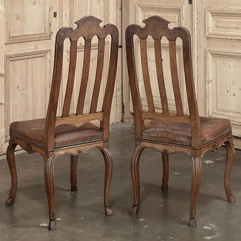 20ième siècle Ensemble de 8 chaises de salle à manger anciennes Louis XIV en liège en vente