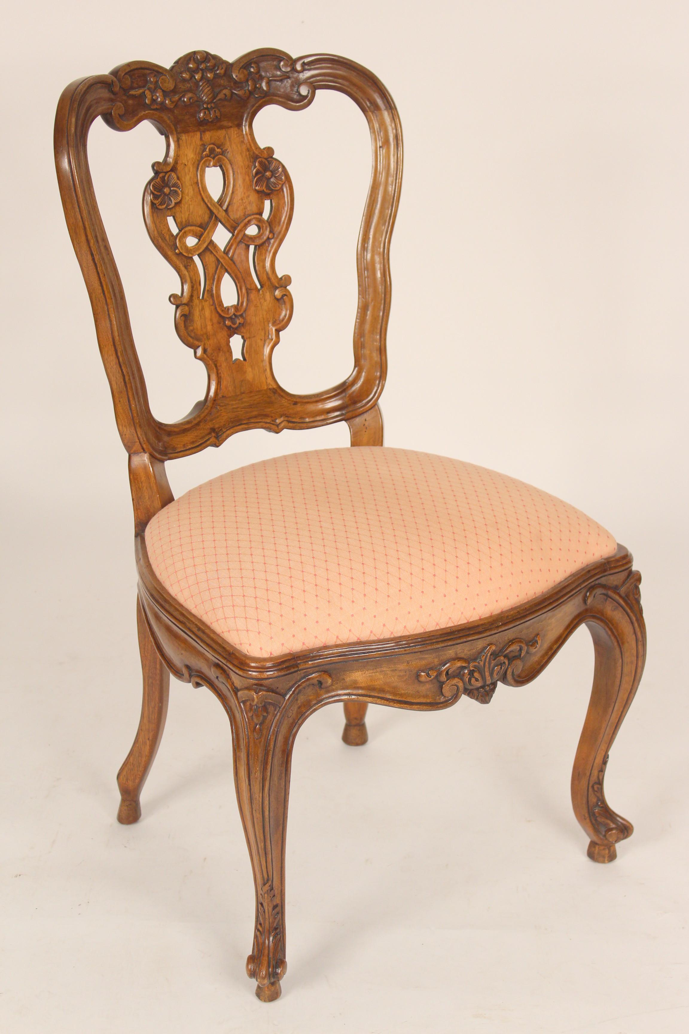 Set of 8 Antique Louis XV Provincial Style Dining Room Chairs In Good Condition In Laguna Beach, CA