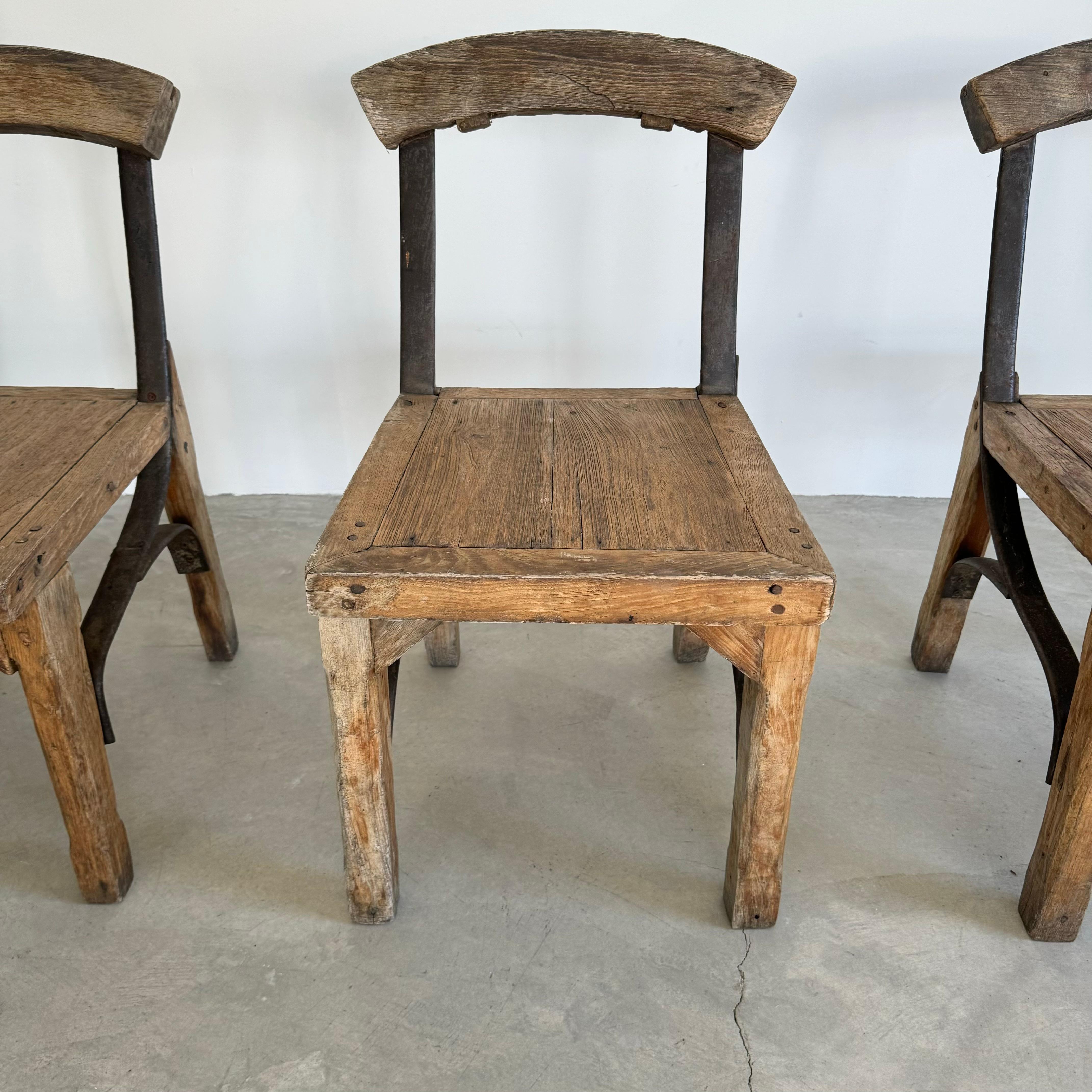 Set of 8 Antique Oak and Iron Chairs, 1940s France For Sale 4