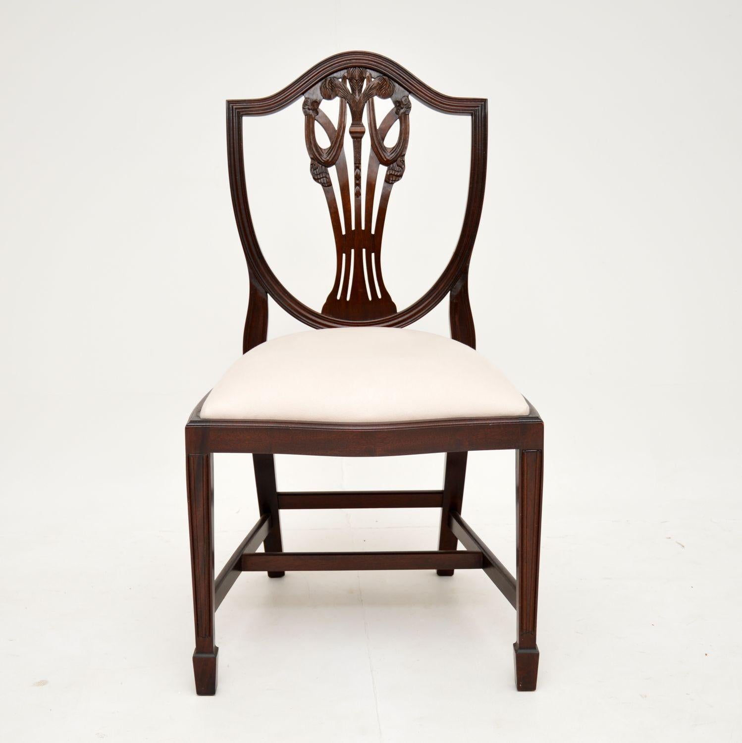 Mid-20th Century Set of 8 Antique Sheraton Style Dining Chairs
