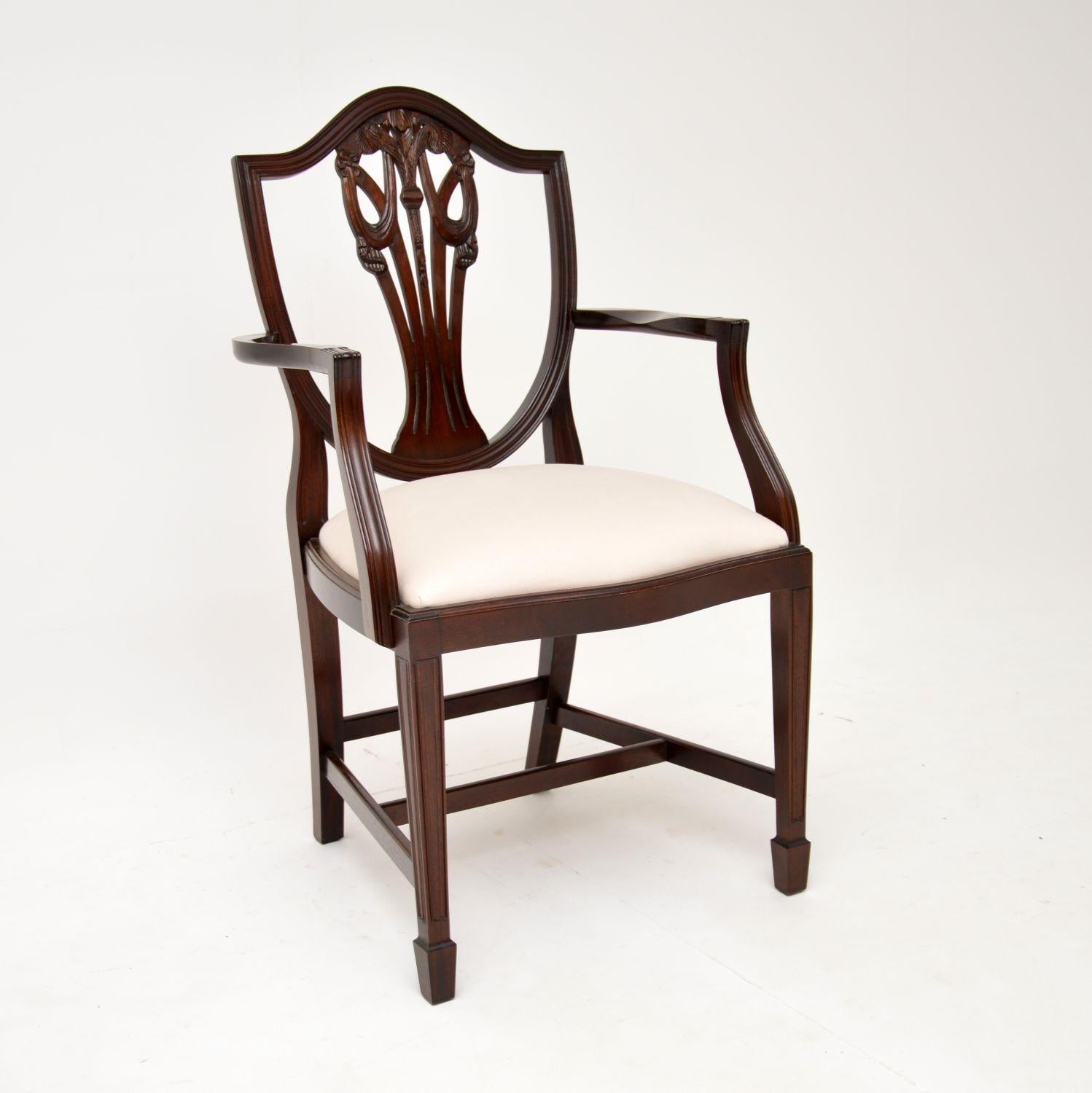Wood Set of 8 Antique Sheraton Style Dining Chairs