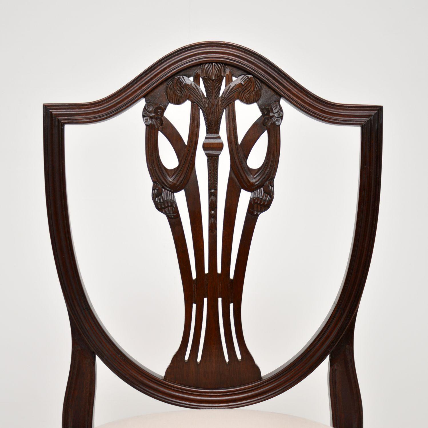 Set of 8 Antique Sheraton Style Dining Chairs 2