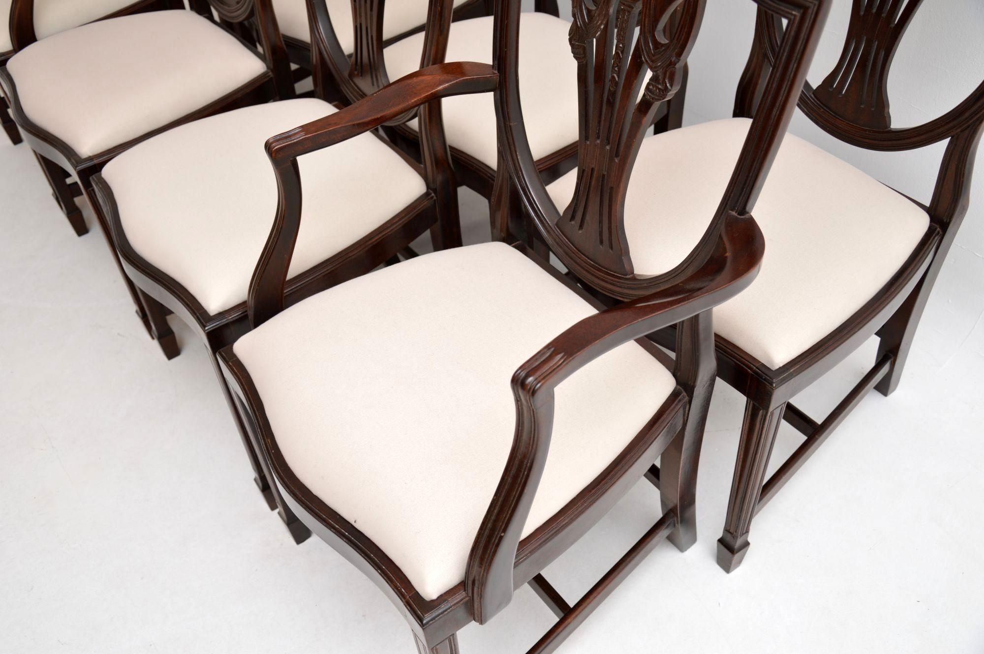 Set of 8 Antique Sheraton Style Mahogany Shield Back Dining Chairs 4