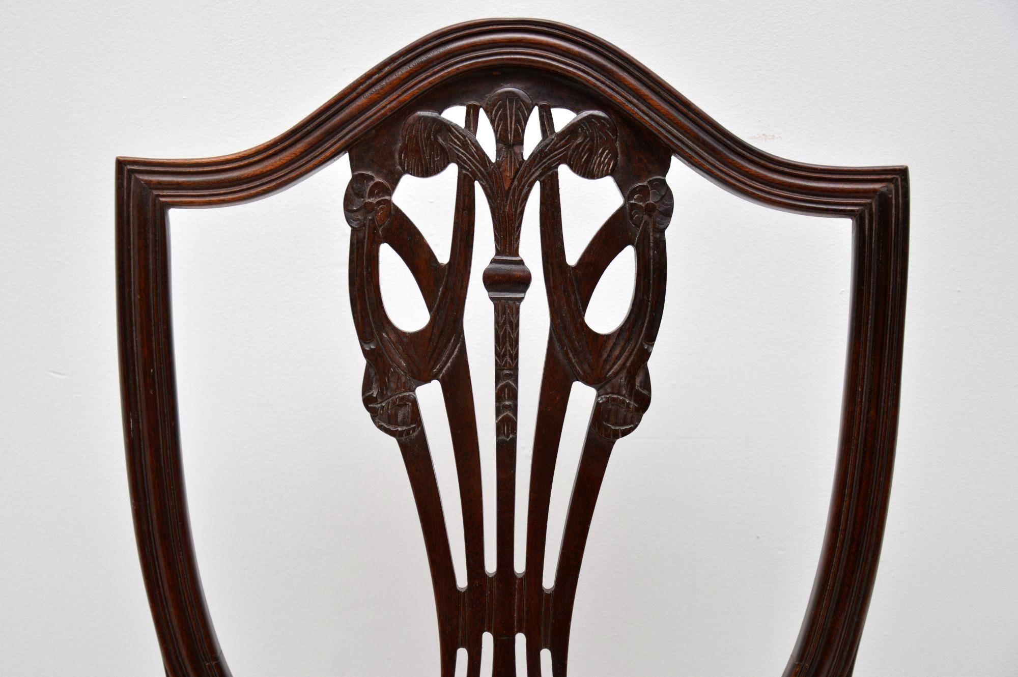 Set of 8 Antique Sheraton Style Mahogany Shield Back Dining Chairs 2