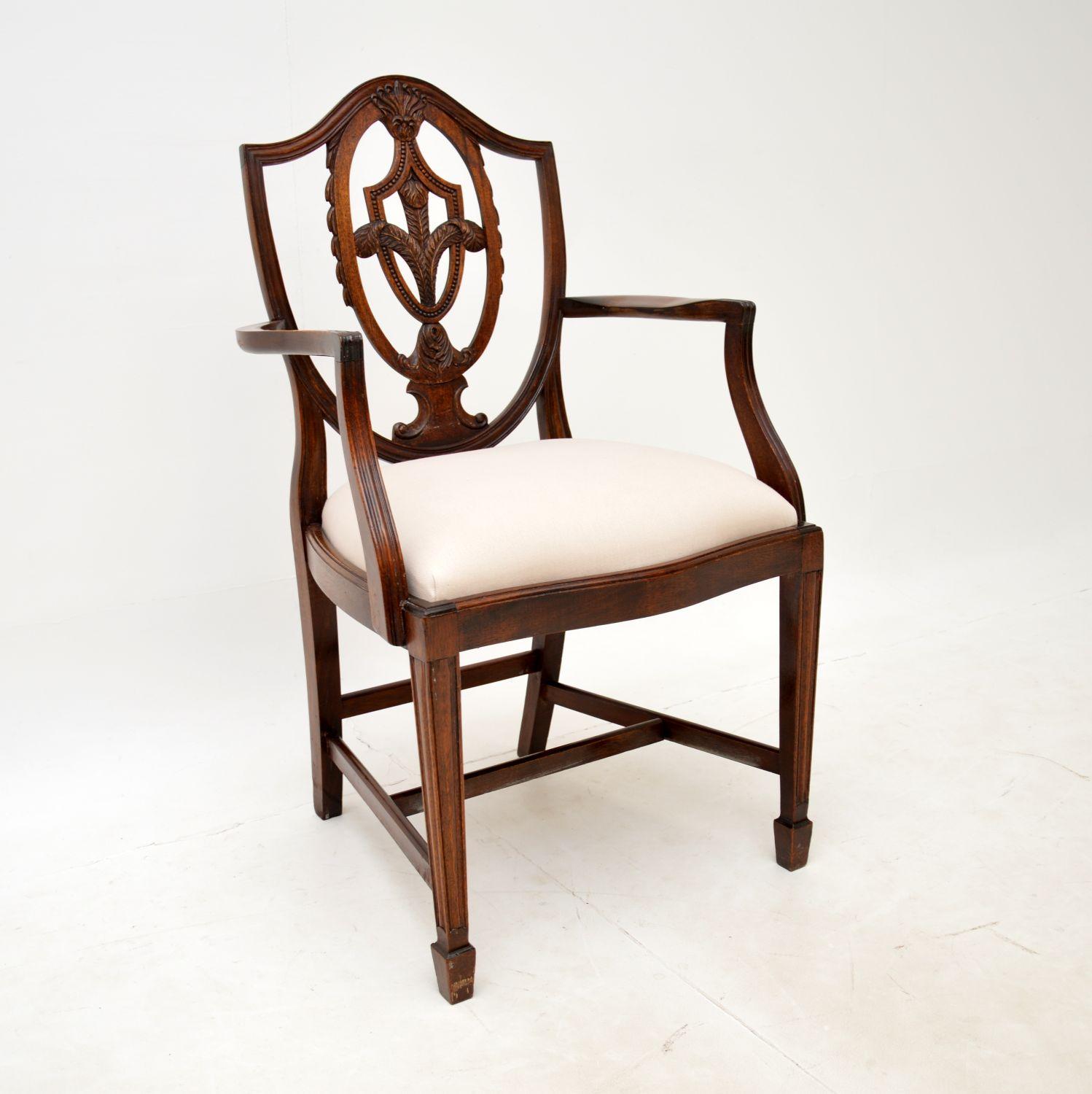 Sheraton Set of 8 Antique Shield Back Dining Chairs For Sale