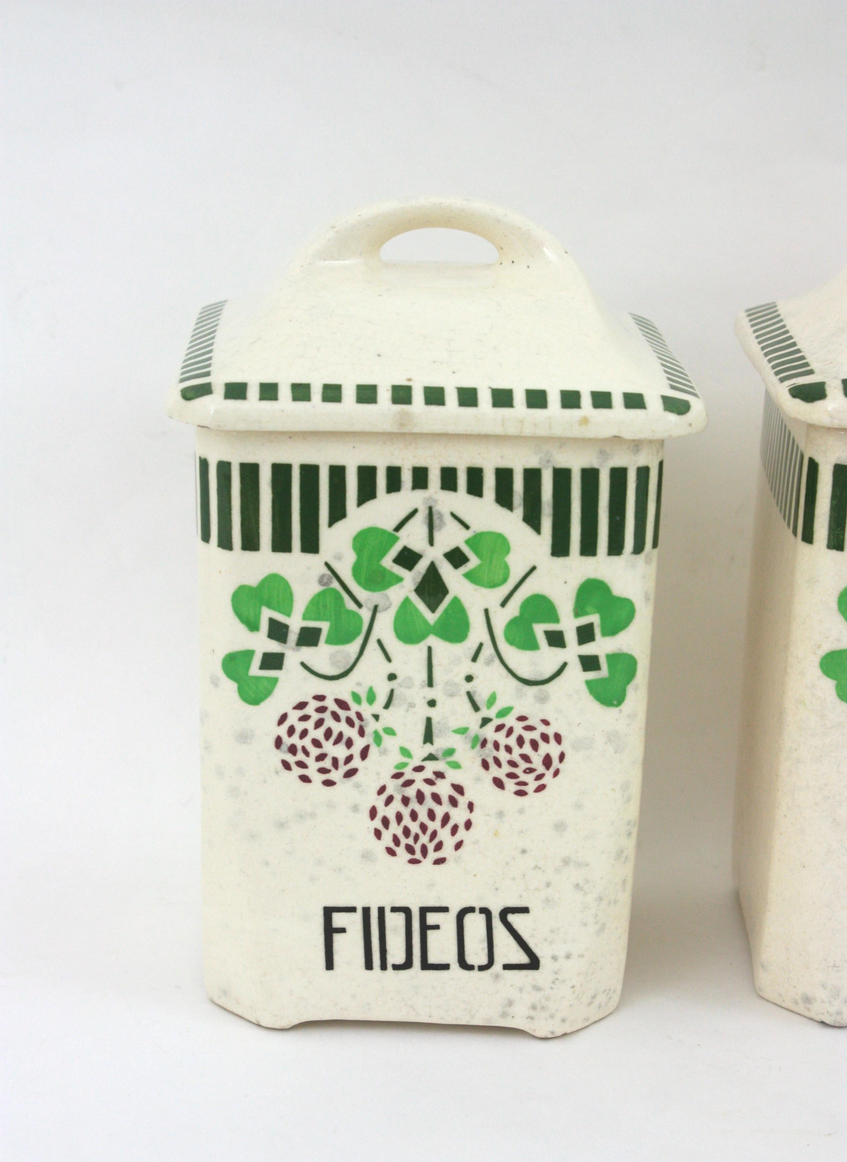 Set di 8 barattoli da cucina in ceramica spagnola antichi / barattoli di stoccaggio in vendita 3