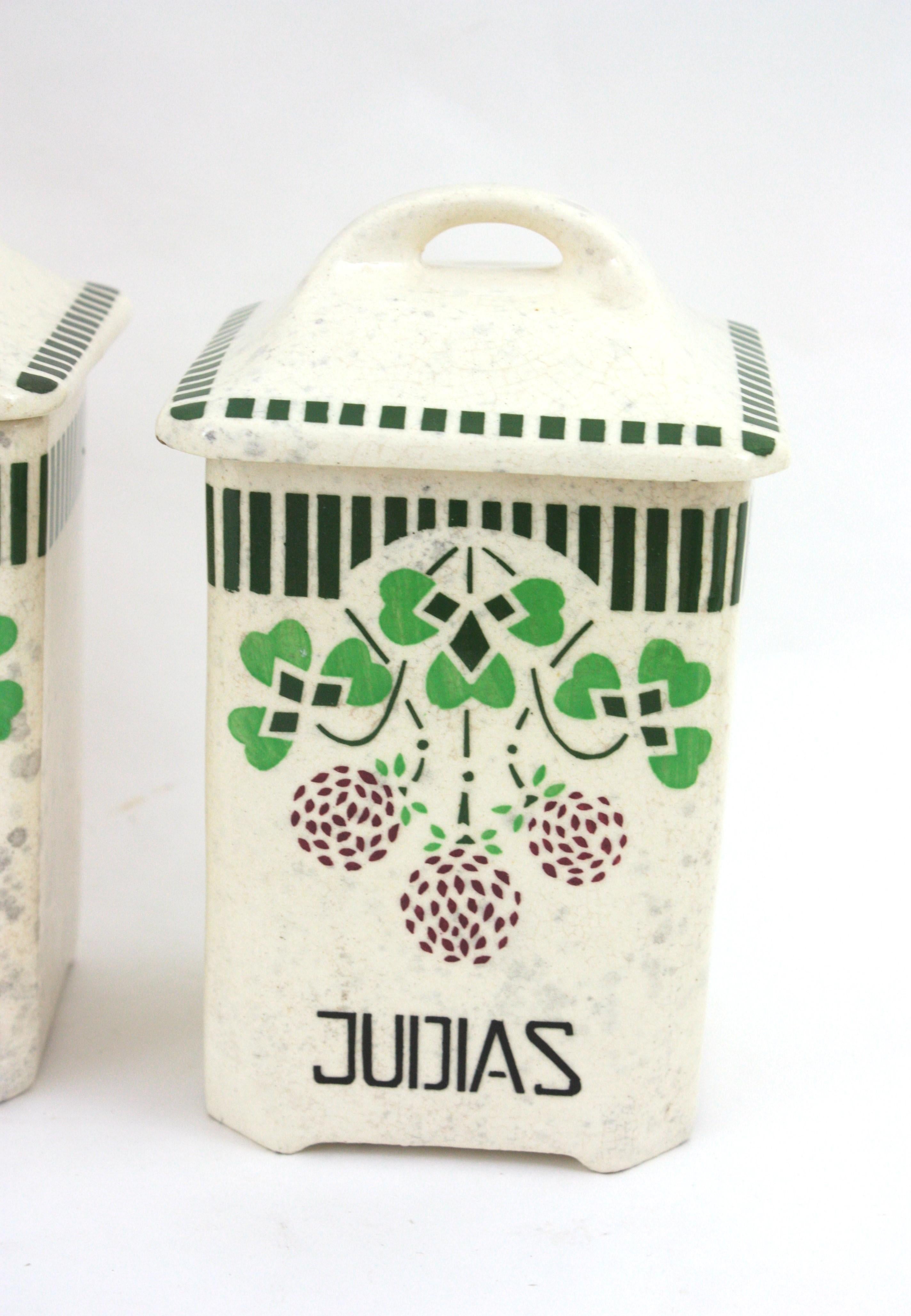 Set di 8 barattoli da cucina in ceramica spagnola antichi / barattoli di stoccaggio in vendita 8