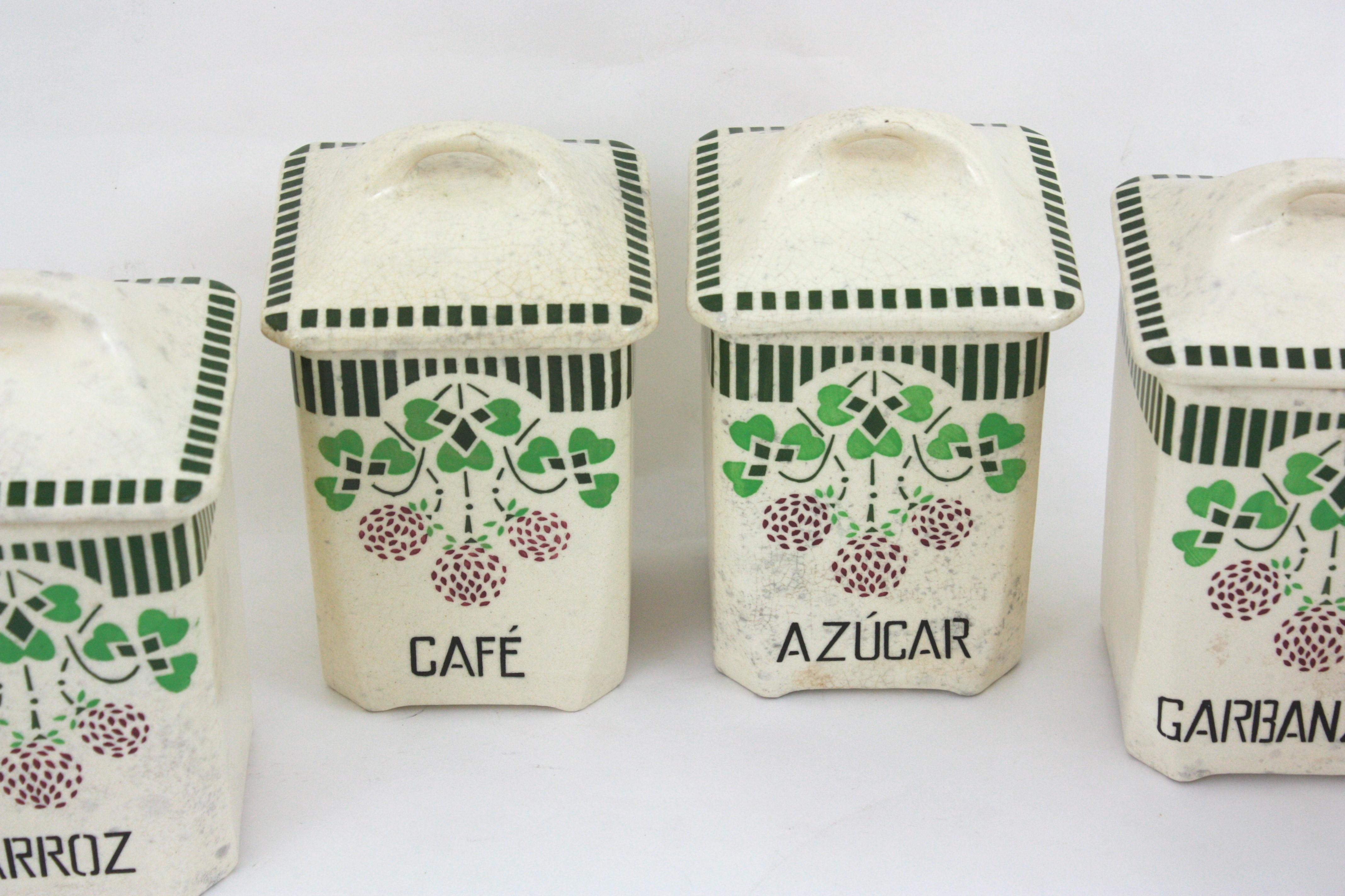 Terracotta Set di 8 barattoli da cucina in ceramica spagnola antichi / barattoli di stoccaggio in vendita