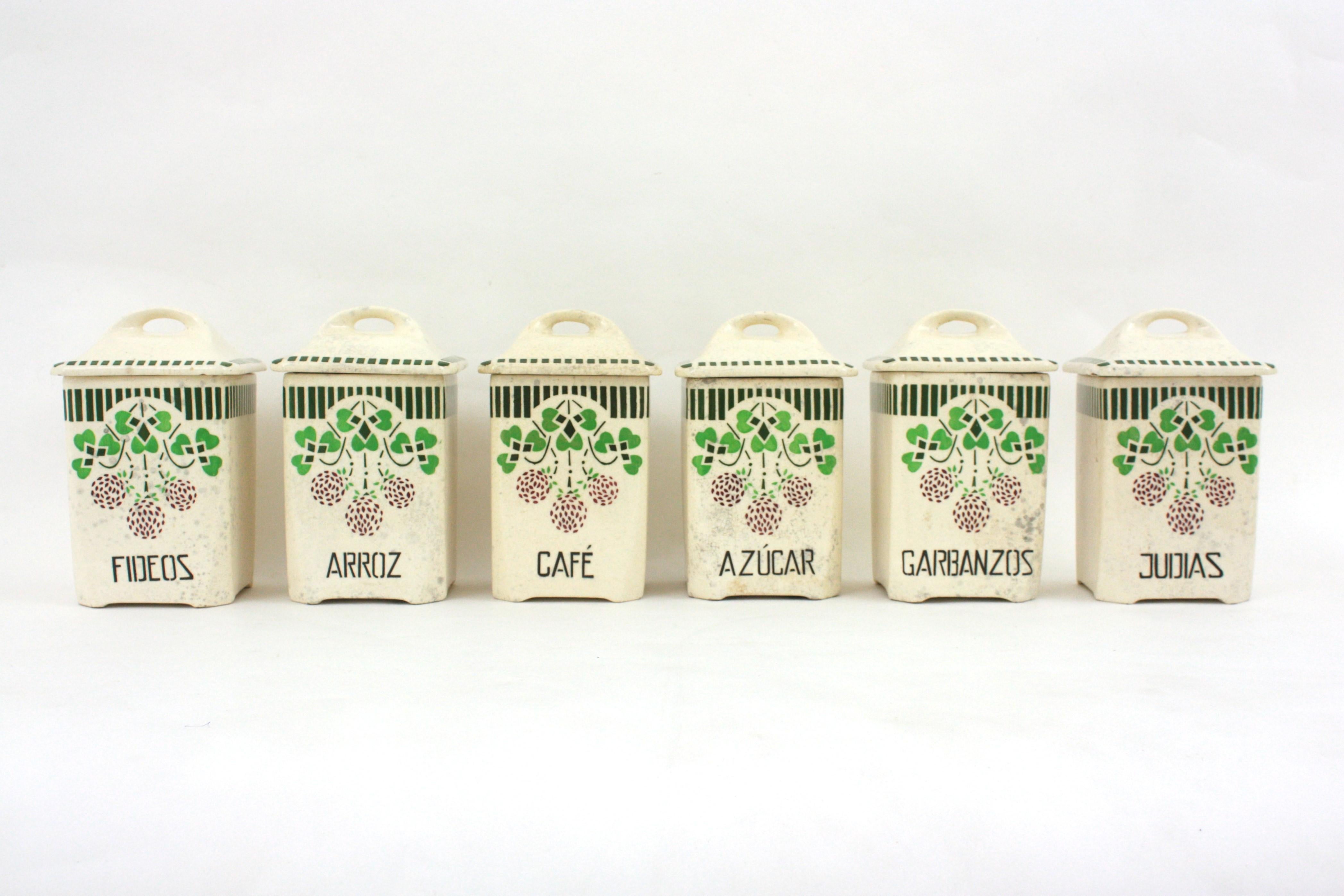 Set di 8 barattoli da cucina in ceramica spagnola antichi / barattoli di stoccaggio in vendita 1