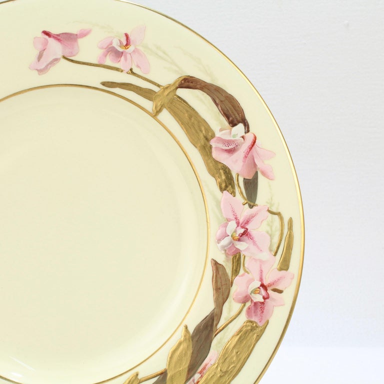 Set of 8 Antique Worcester Porcelain Cabinet Plates with Enamel Flowers For Sale 3