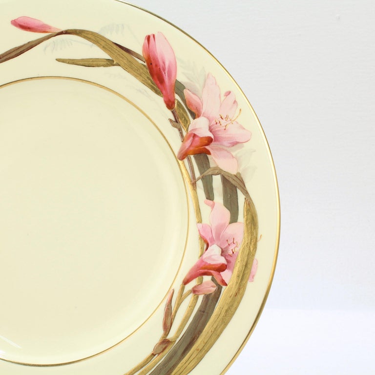 Set of 8 Antique Worcester Porcelain Cabinet Plates with Enamel Flowers For Sale 5