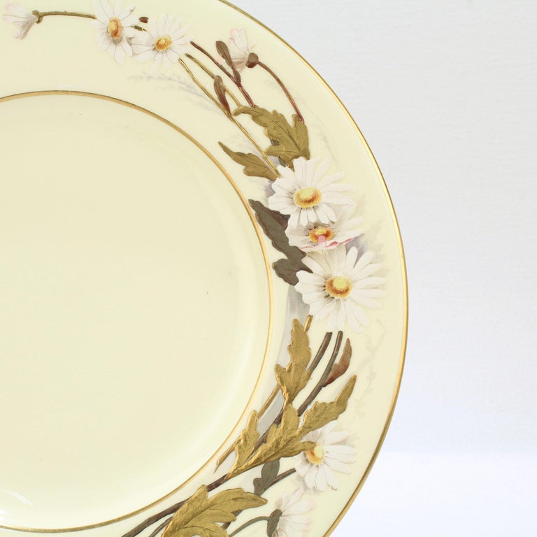 Set of 8 Antique Worcester Porcelain Cabinet Plates with Enamel Flowers In Good Condition For Sale In Philadelphia, PA