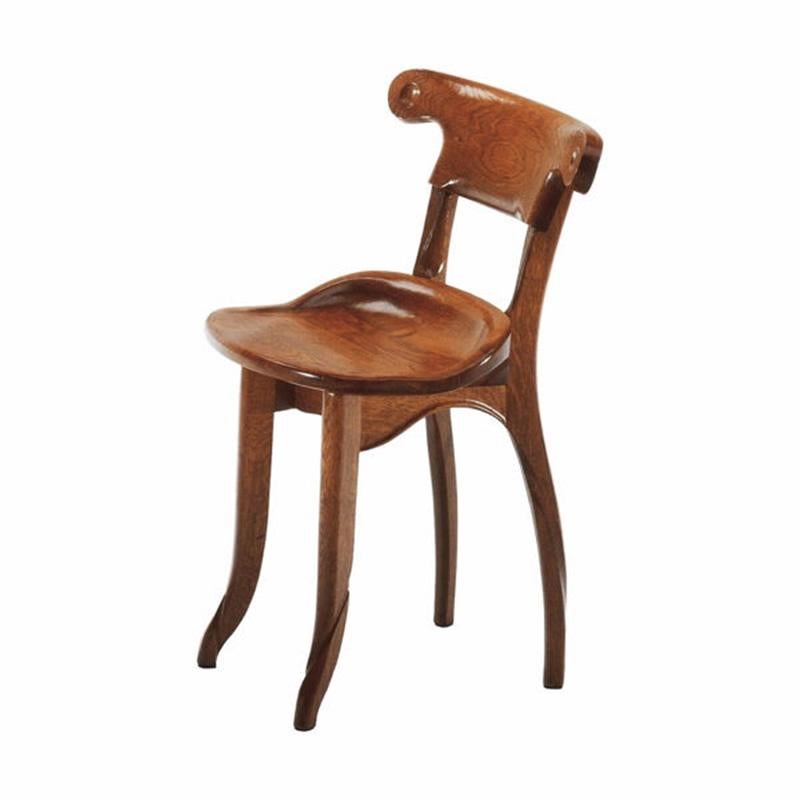 Batllo chairs designed by Antoni Gaudi, circa 1906.
Manufactured by BD furniture in Barcelona.

Solid varnished oak
Measures: 47 x 52 x 74 H. cm.
