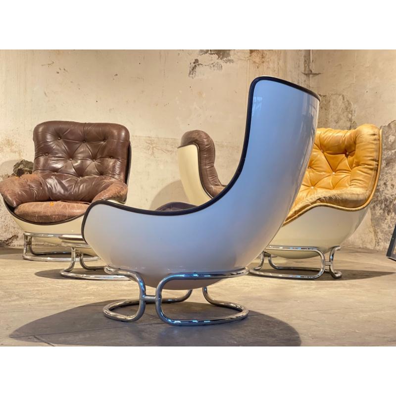Set di 8 poltrone e pouf di Michel Cadestin per Airborne, 1970 in vendita 4