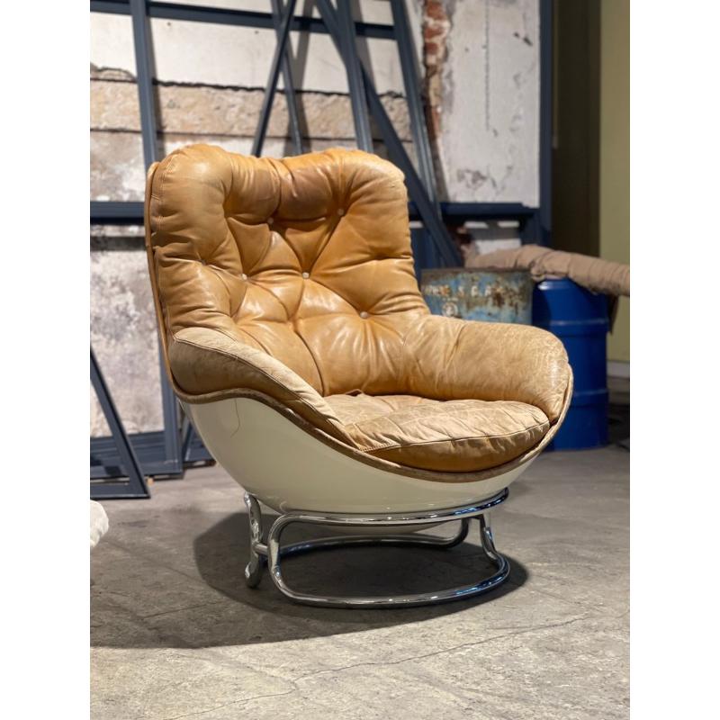 Set di 8 poltrone e pouf di Michel Cadestin per Airborne, 1970 in vendita 1
