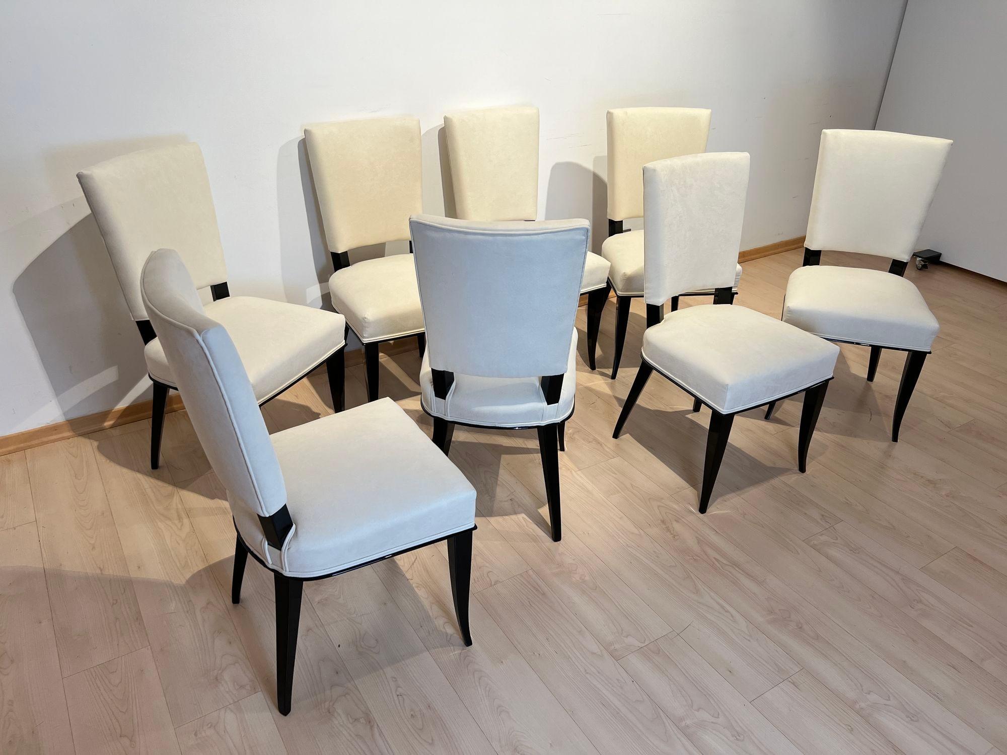 Ensemble de 8 chaises Art Déco, laque noire, velours crème, France circa 1930 en vente 2