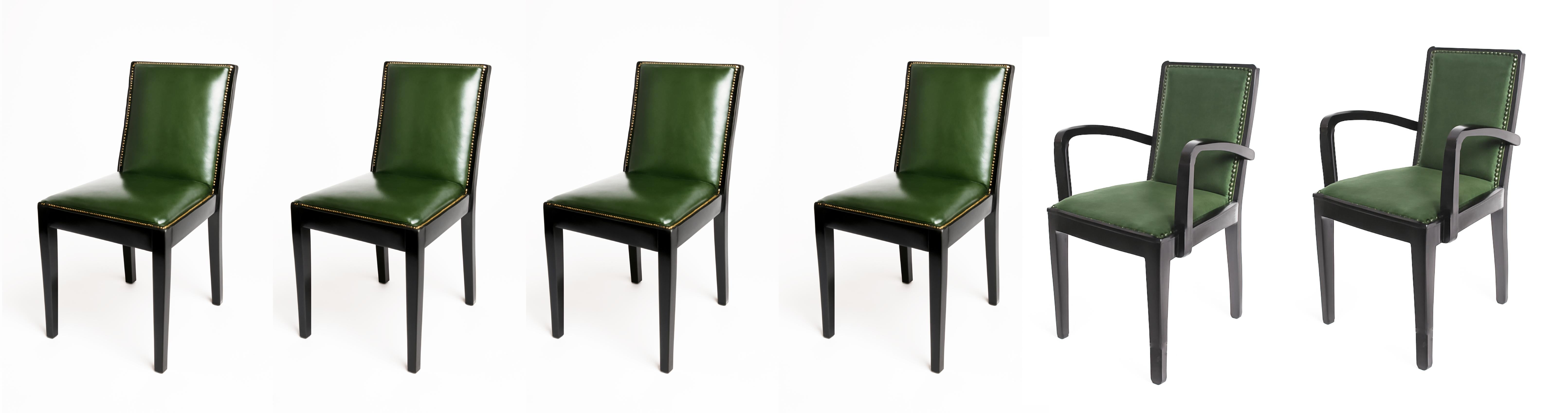 Set di 8 sedie da pranzo Art Deco in pelle laccata nera, 20° secolo in vendita 8
