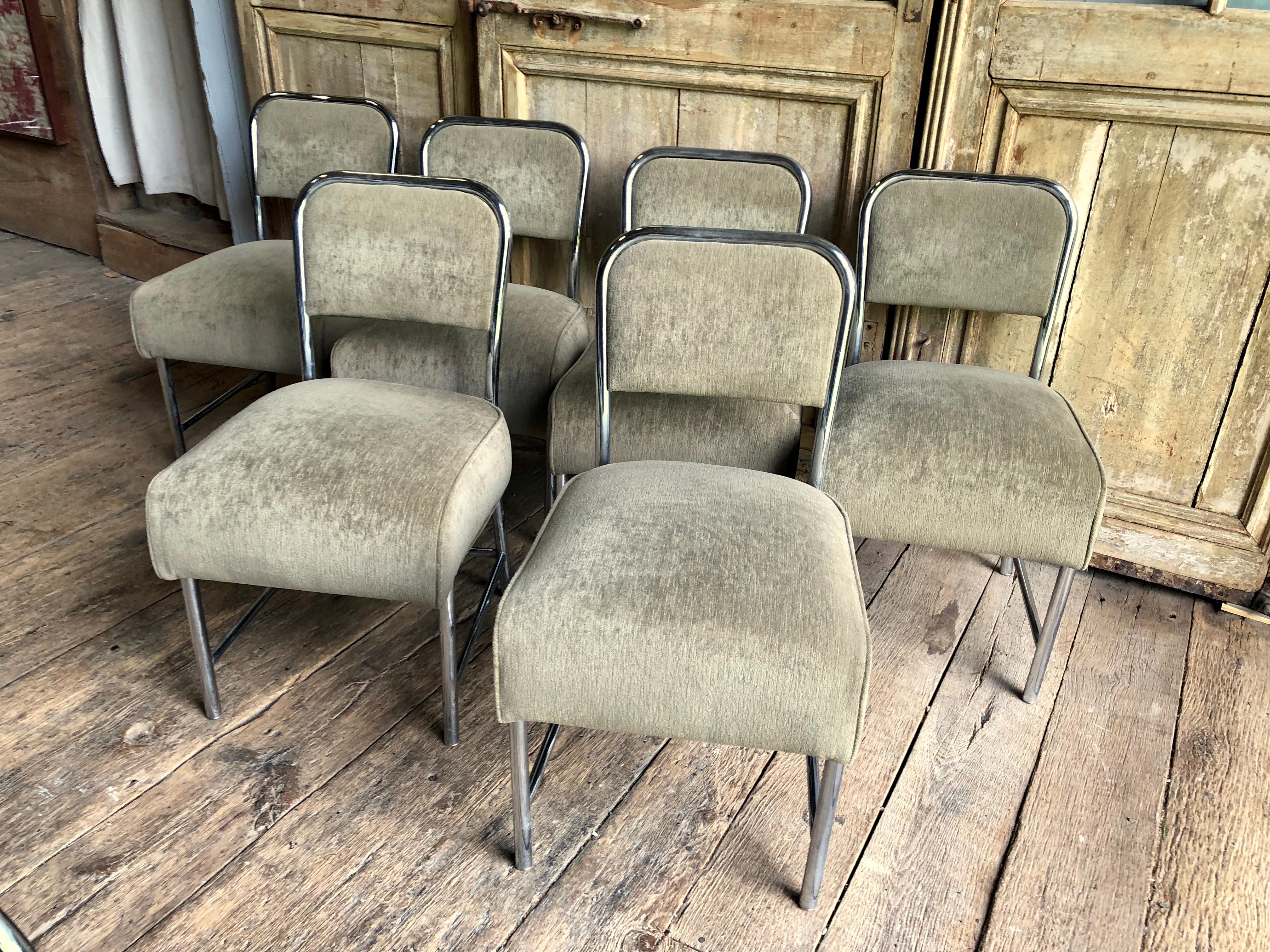 Set of 8 Art Deco Style Chrome Dining Chairs In Good Condition In Doylestown, PA