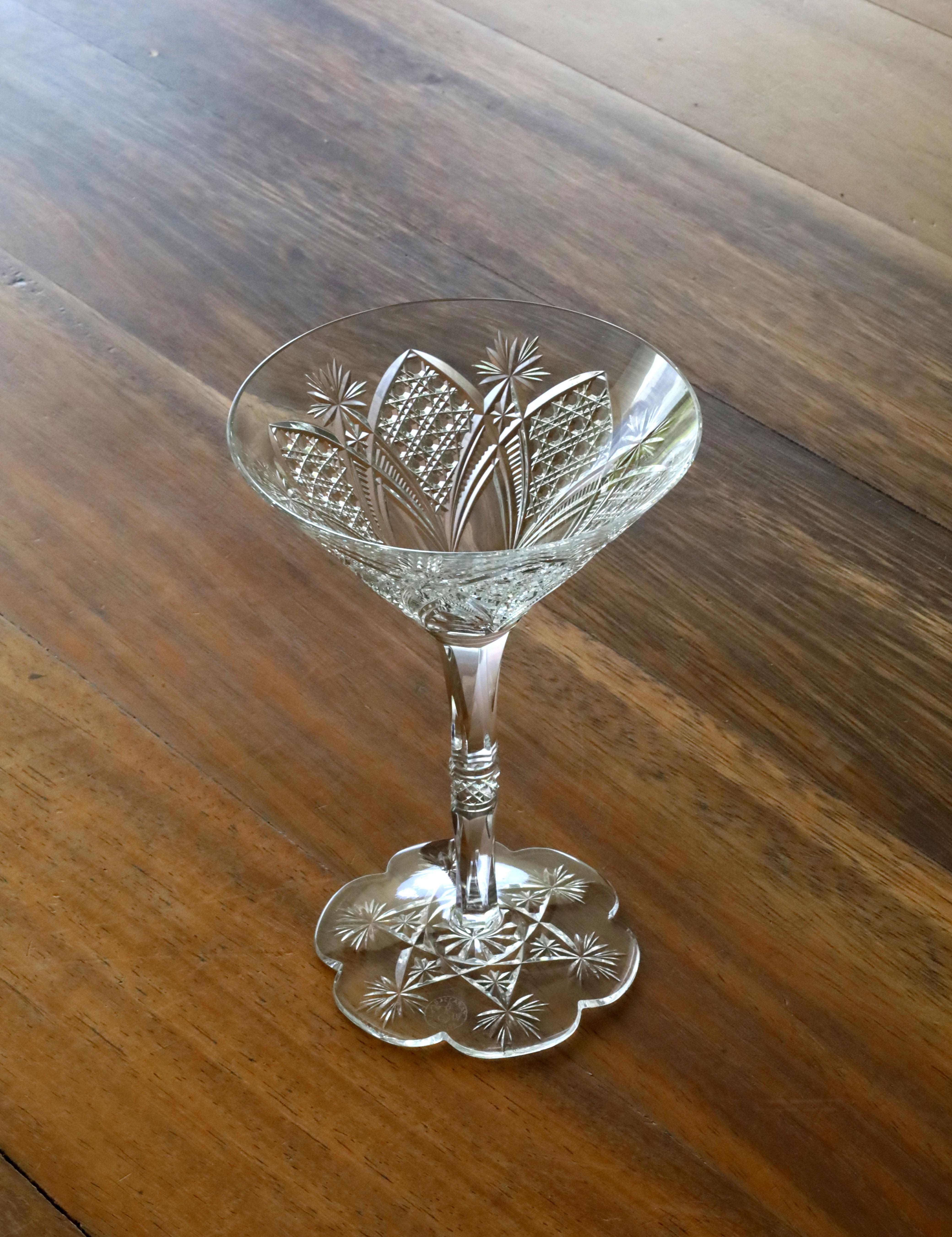 French Set of 8 Baccarat Elbeuf Crystal Martini Glasses For Sale