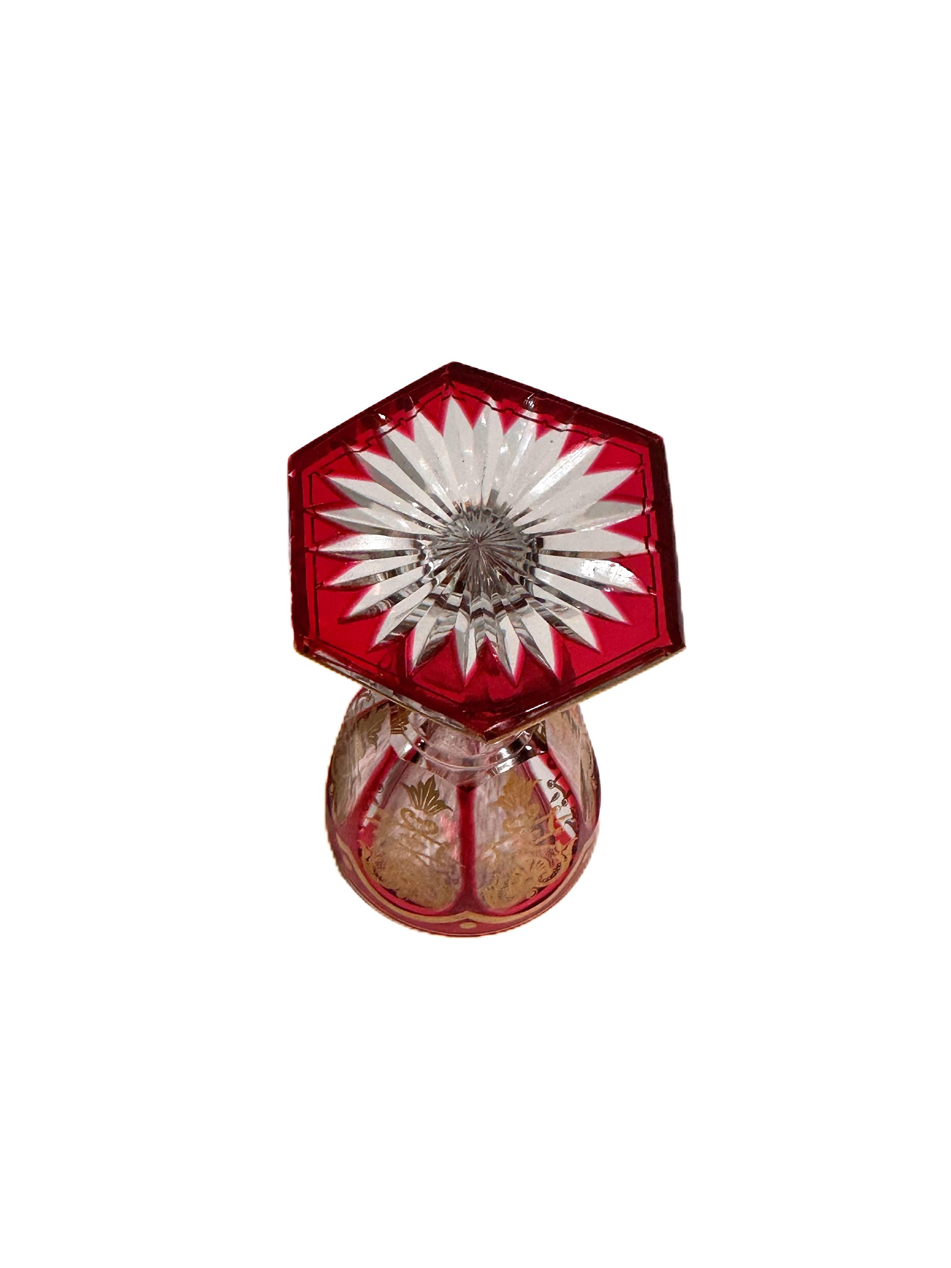 Set di 8 cordiali di cristallo Baccarat Harcourt Empire Ruby-Overlay in vendita 3