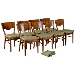 Set of 8 Beechwood Dining Chairs Finn Juhl, Model Bo63, Bovirke