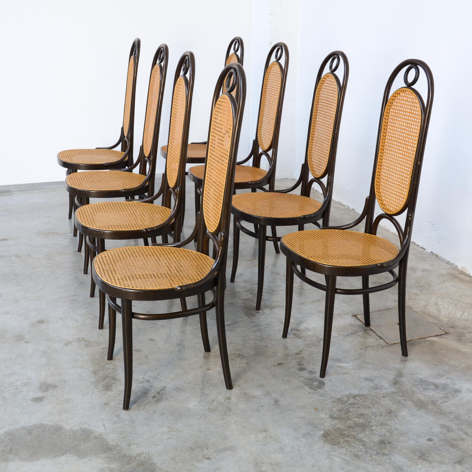 Modern Set of 8 Bentwood Dining Chairs, Thonet Mod. 207R - Long John
