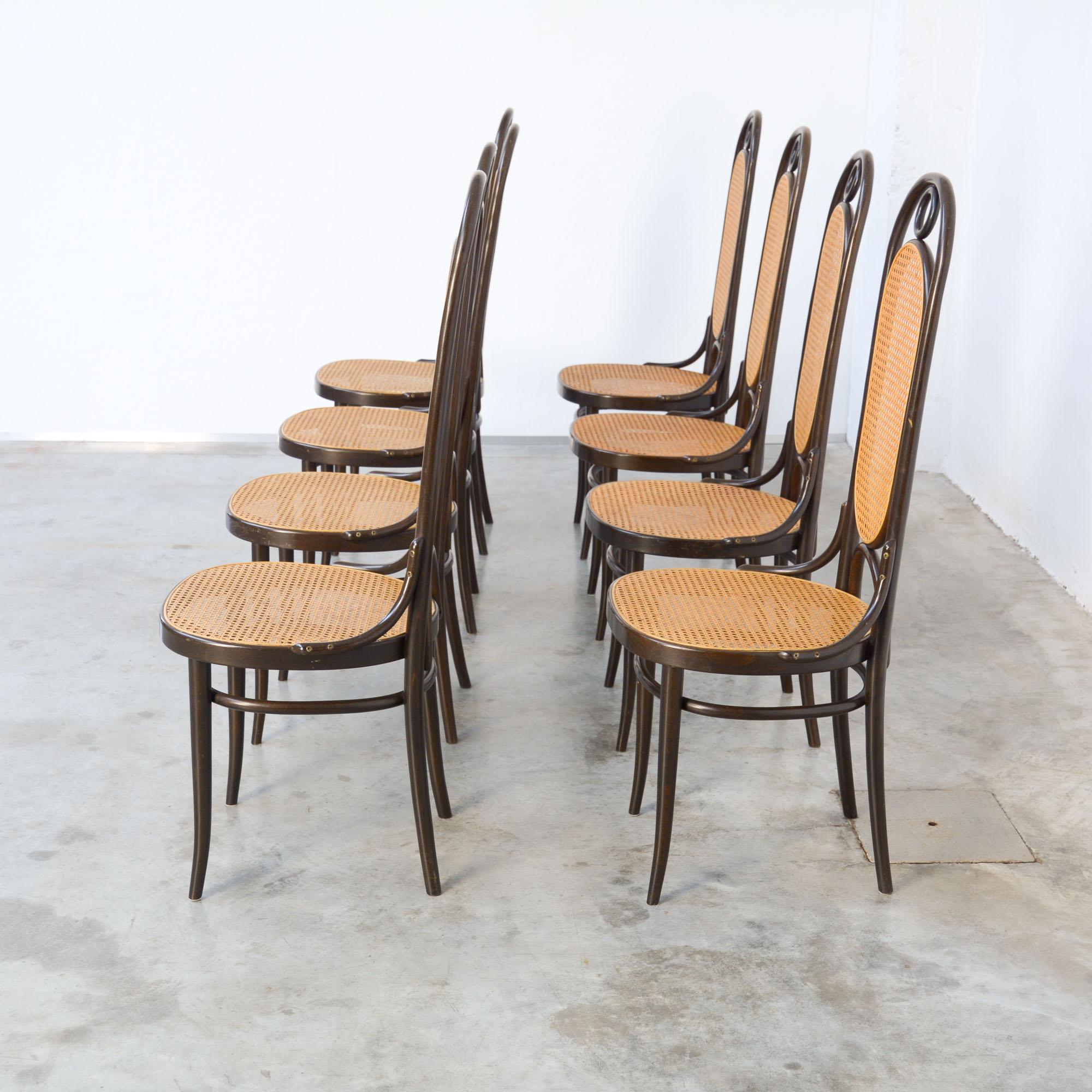 Austrian Set of 8 Bentwood Dining Chairs, Thonet Mod. 207R - Long John