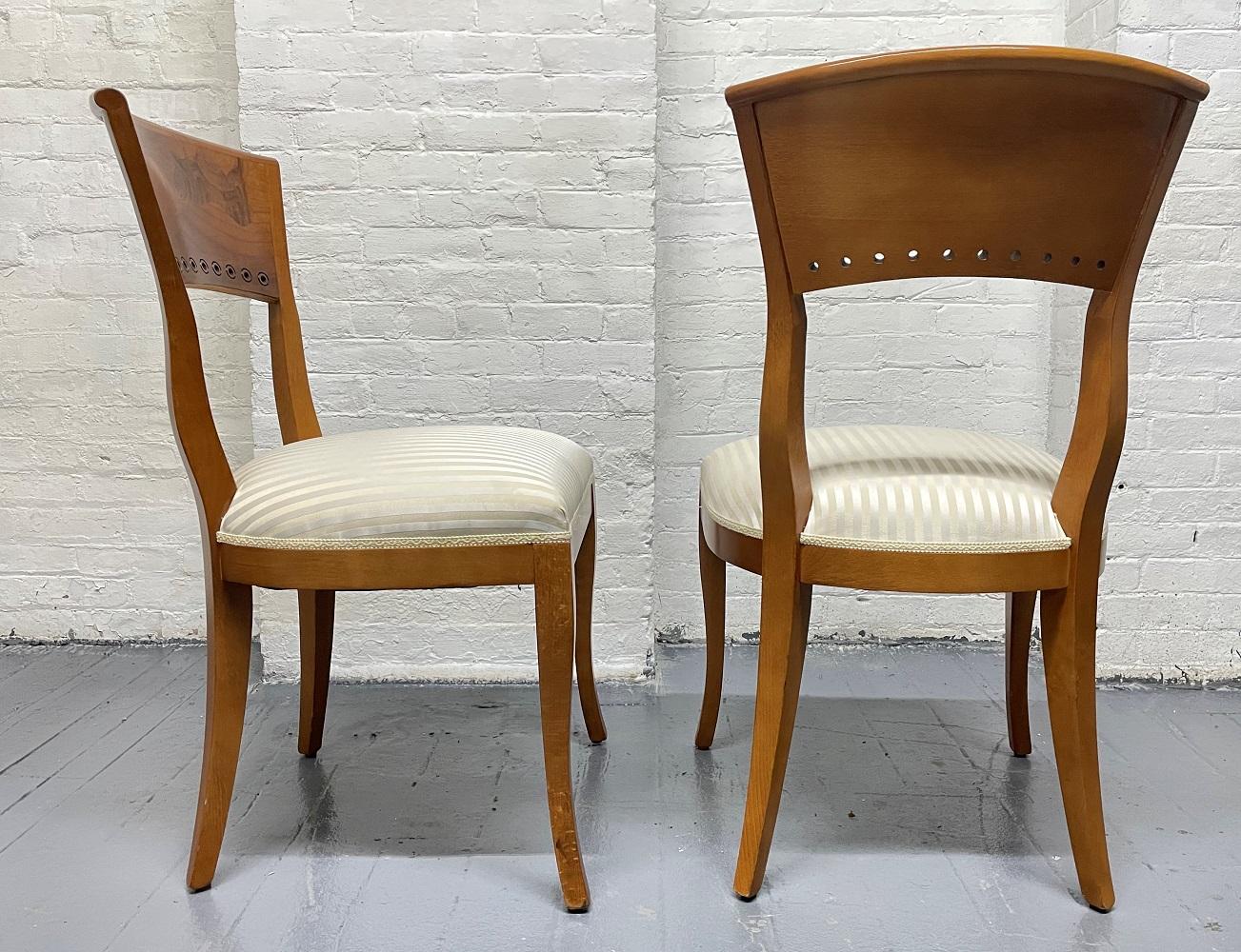 Fin du 20e siècle Ensemble de 8 chaises de salle à manger de style Biedermeier en vente