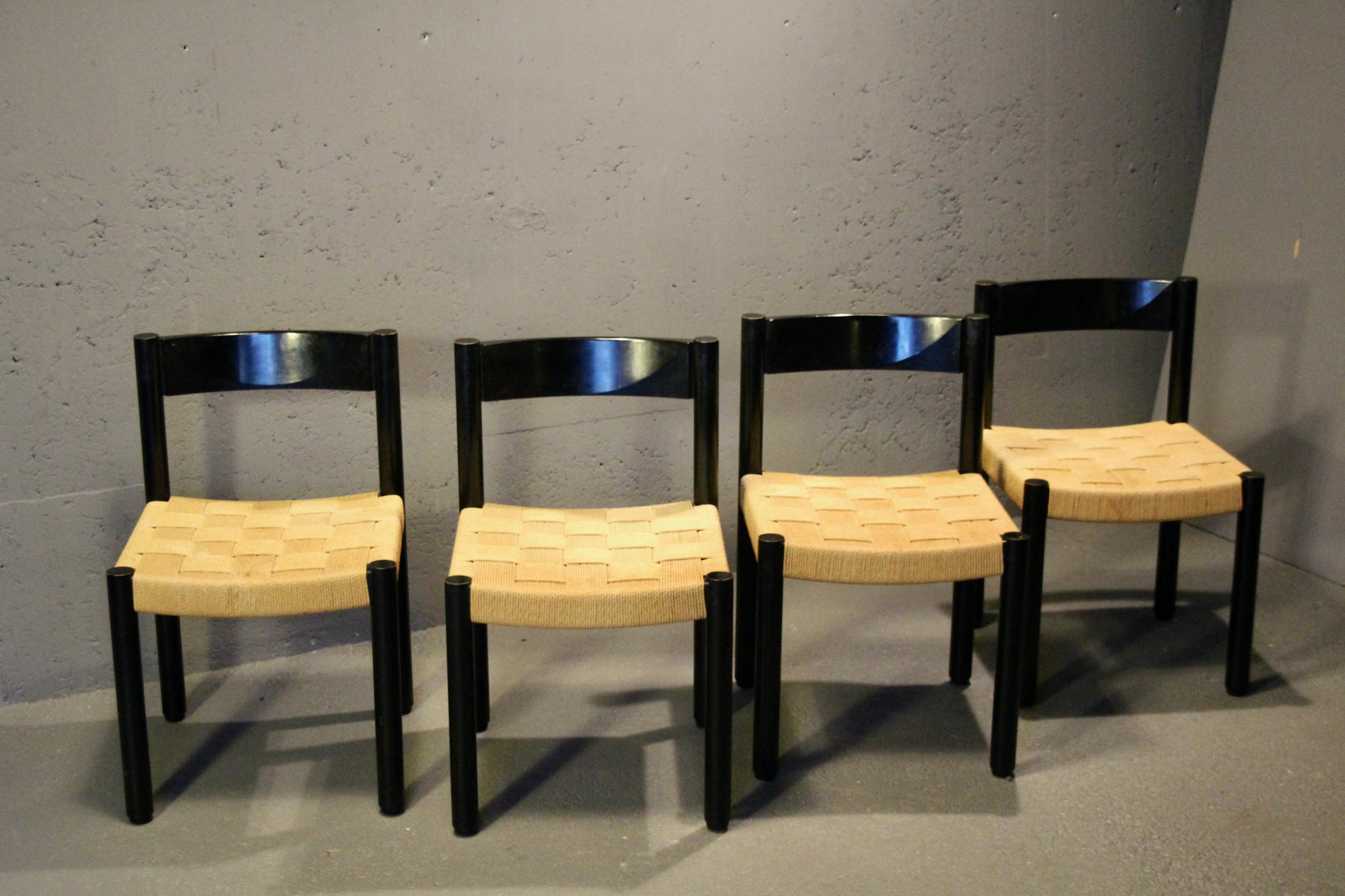 Set di 8 sedie in bianco e nero in vendita 10