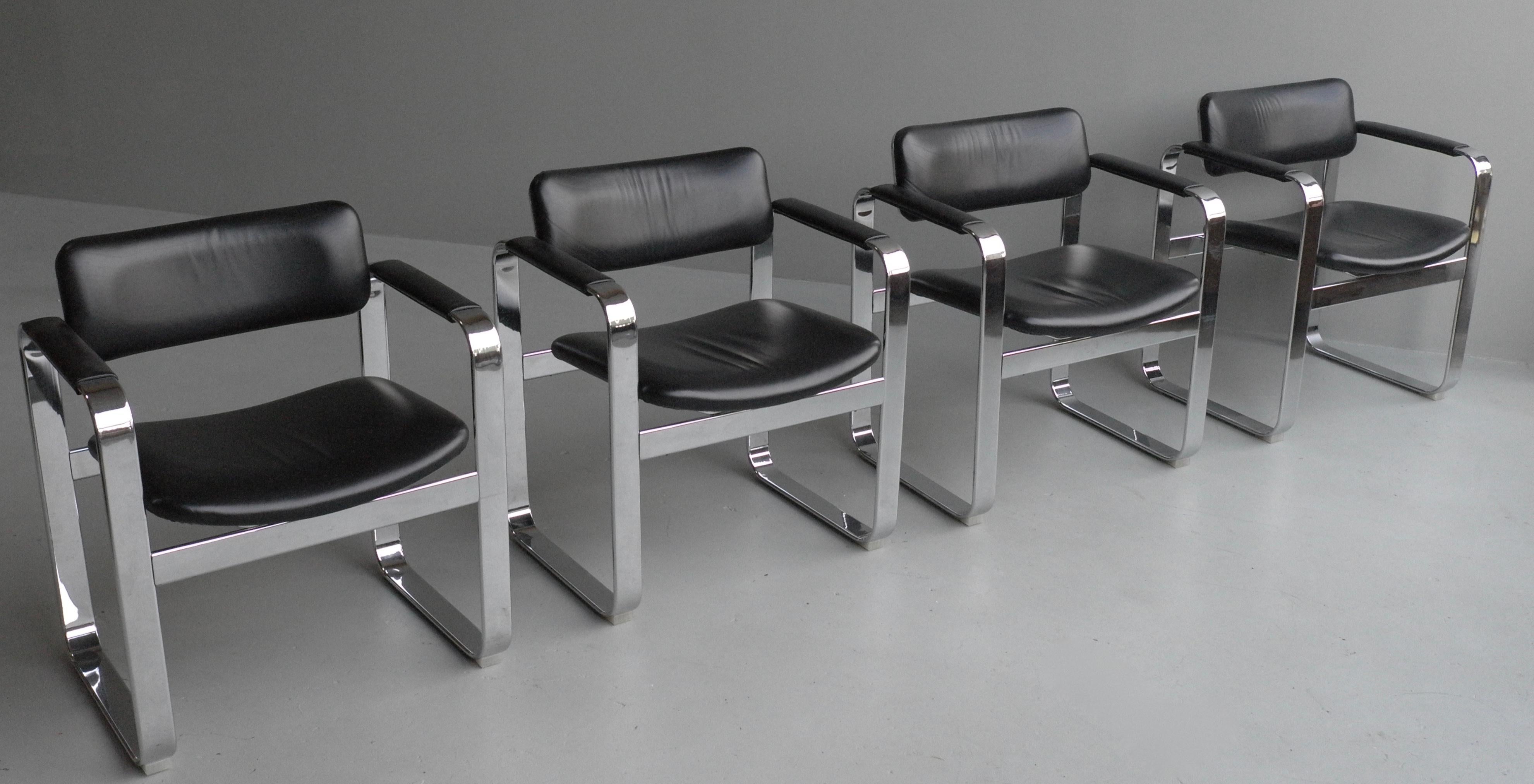 Mid-Century Modern Set of 8 Black Executive Armchairs by Eero Aarnio for Mobel, Italia, '1968'