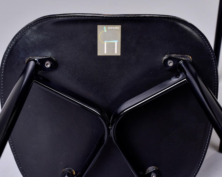 Set of 8 Black Leather Irma Chairs by Achille Castigliono for Zenotta For Sale 7