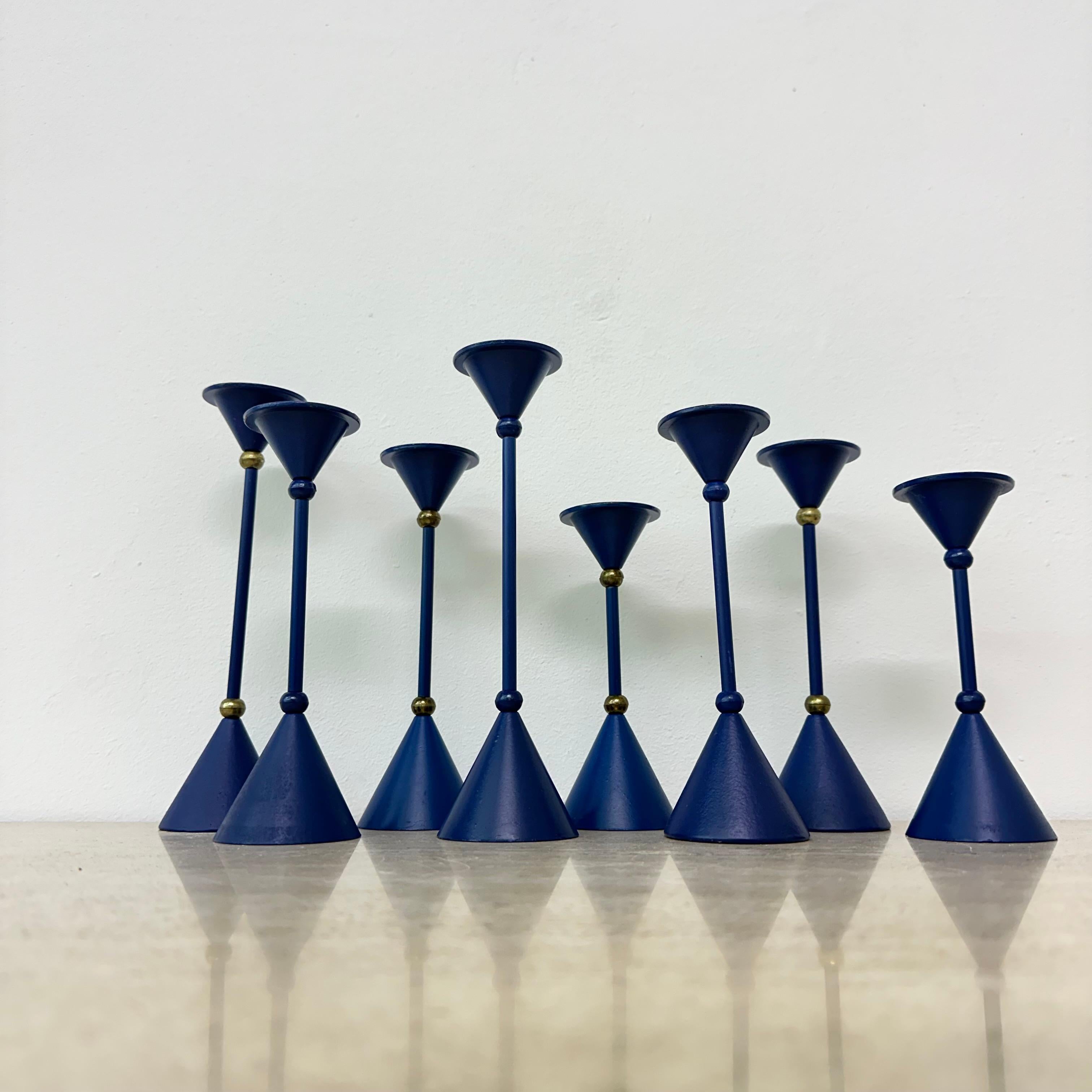 Set di 8 candele blu in stile Memphis, anni '80 In condizioni buone in vendita a Delft, NL