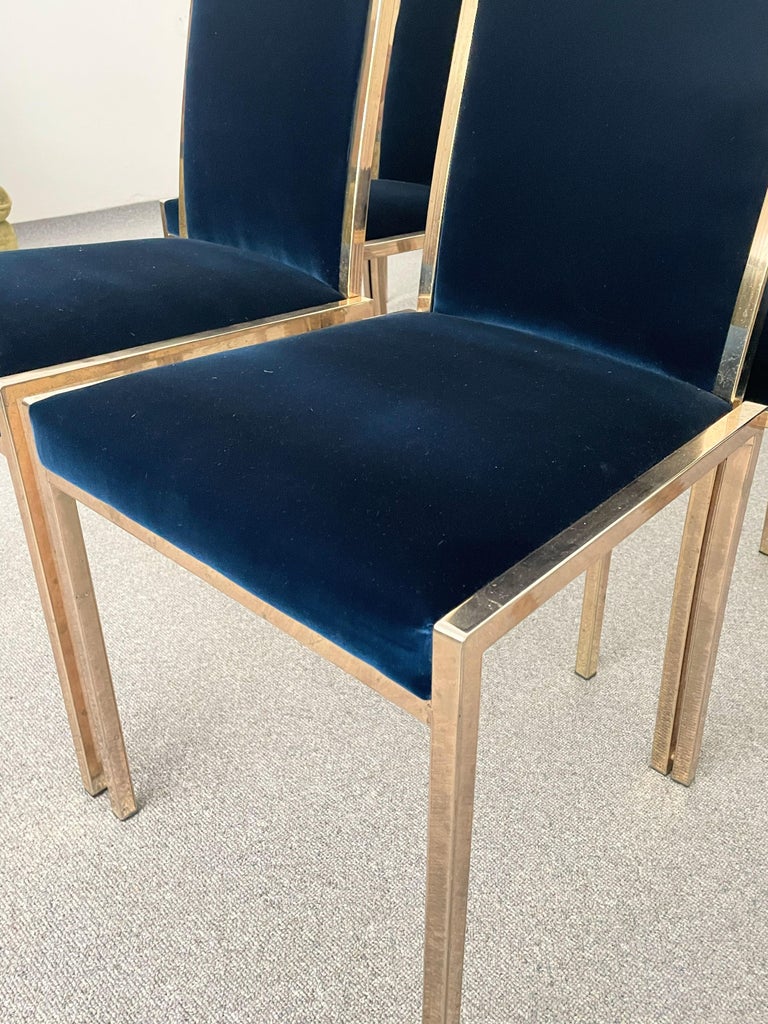 Late 20th Century Set of 8 Blue Velvet Dining Chairs, Italy, 1970