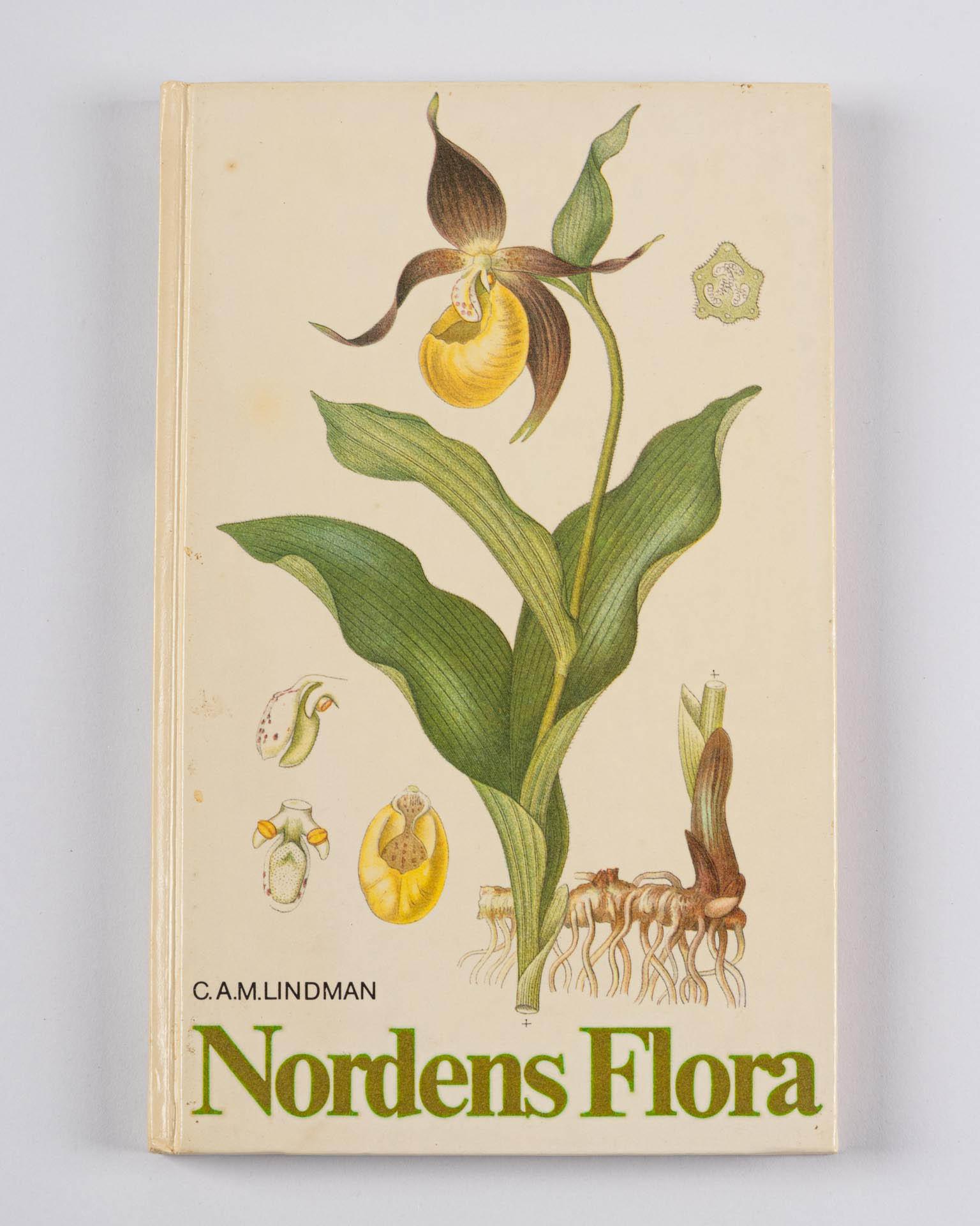 Conjunto de 8 libros con flores, Nordens Flora, Suecia, Siglo XX en venta 6