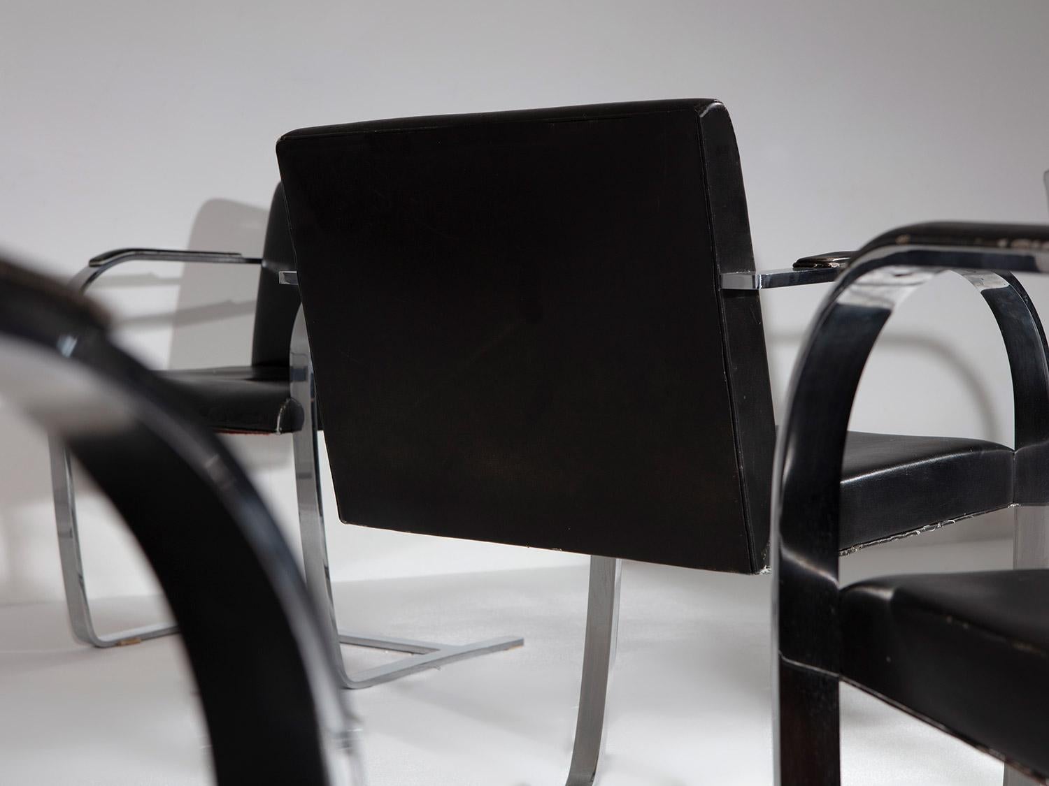 Fin du 20e siècle Ensemble de 8 chaises d'appointrno de Ludwig Mies van der Rohe pour Knoll en vente