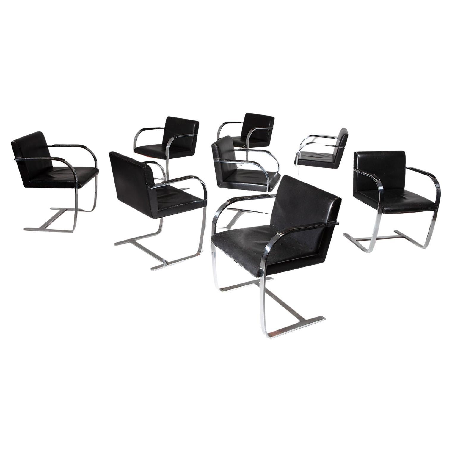 Conjunto de 8 sillas auxiliares "Brno" de Ludwig Mies van der Rohe para Knoll