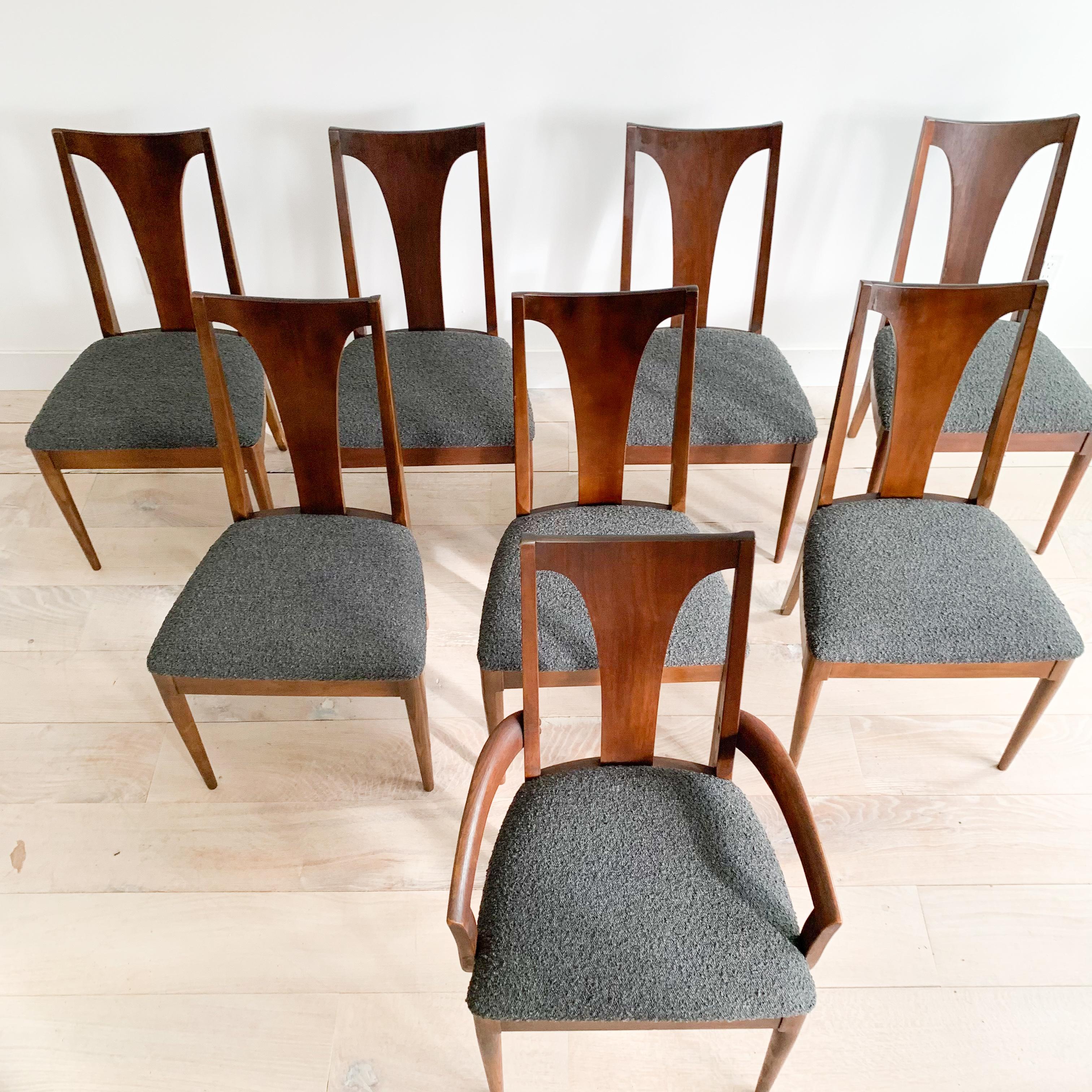 Set of 8 Broyhill Brasilia Dining Chairs - New Upholstery 2