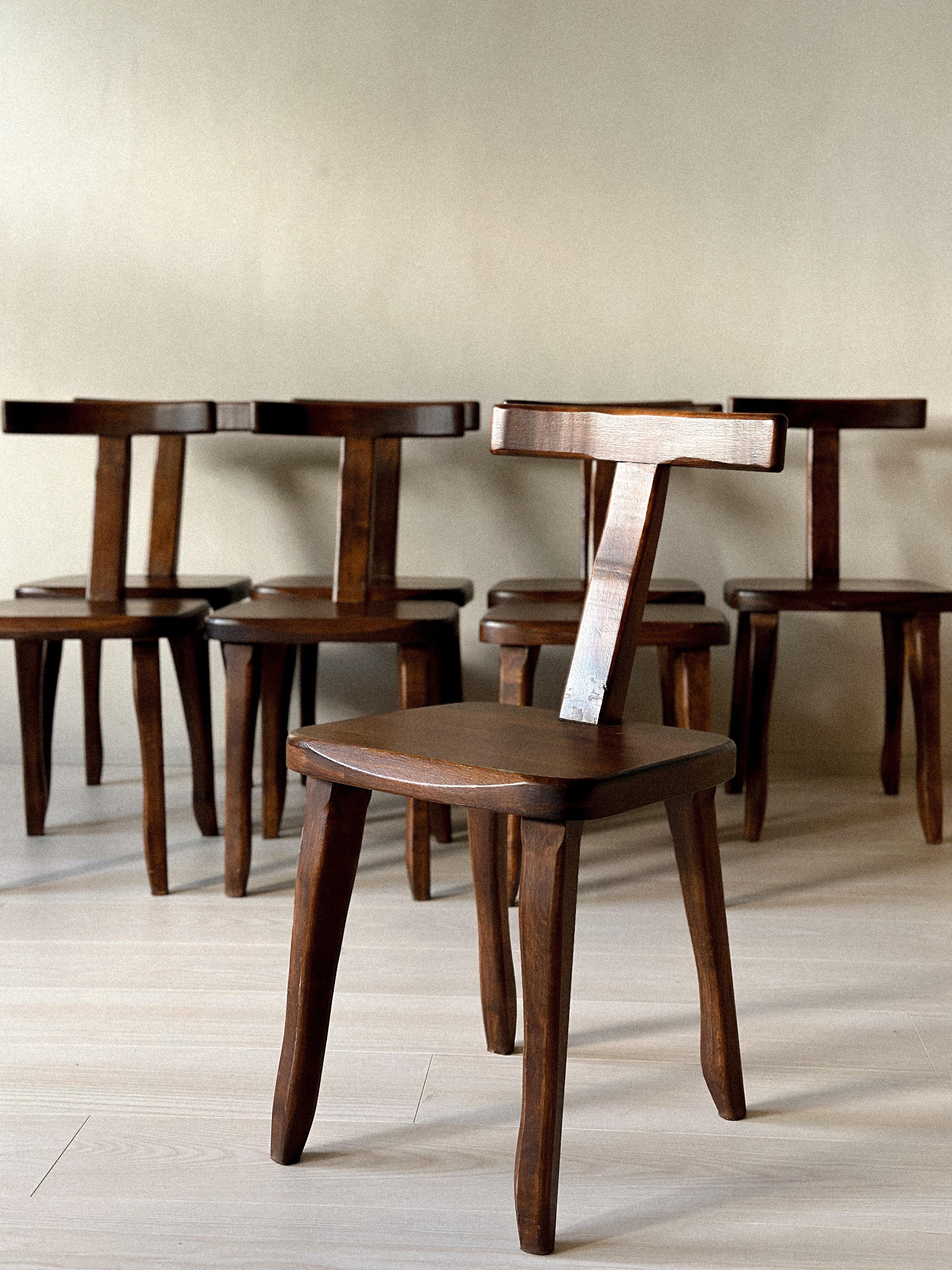 Mid-Century Modern Set of 8 Brutalist Dining Chairs, Aranjou, France c. 1960s en vente