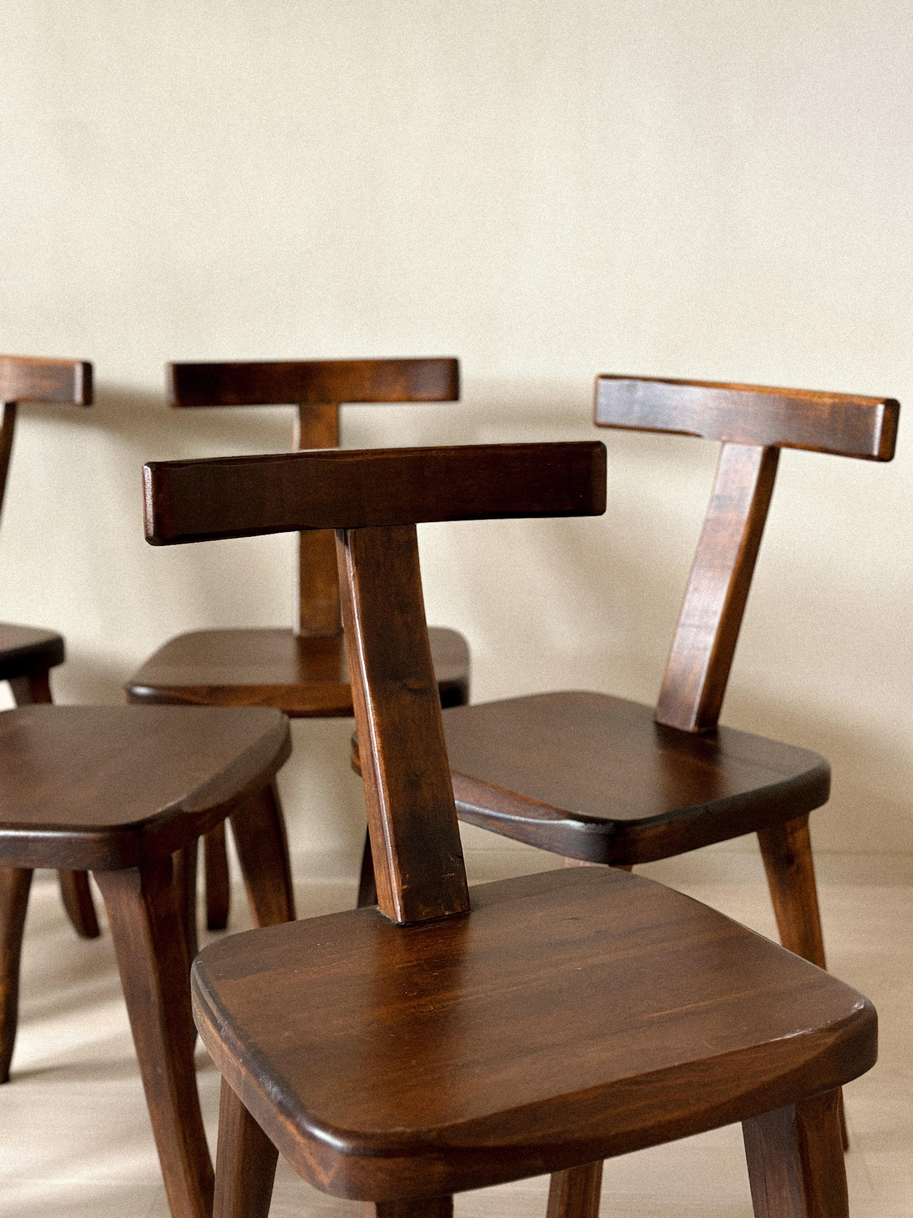 20ième siècle Set of 8 Brutalist Dining Chairs, Aranjou, France c. 1960s en vente