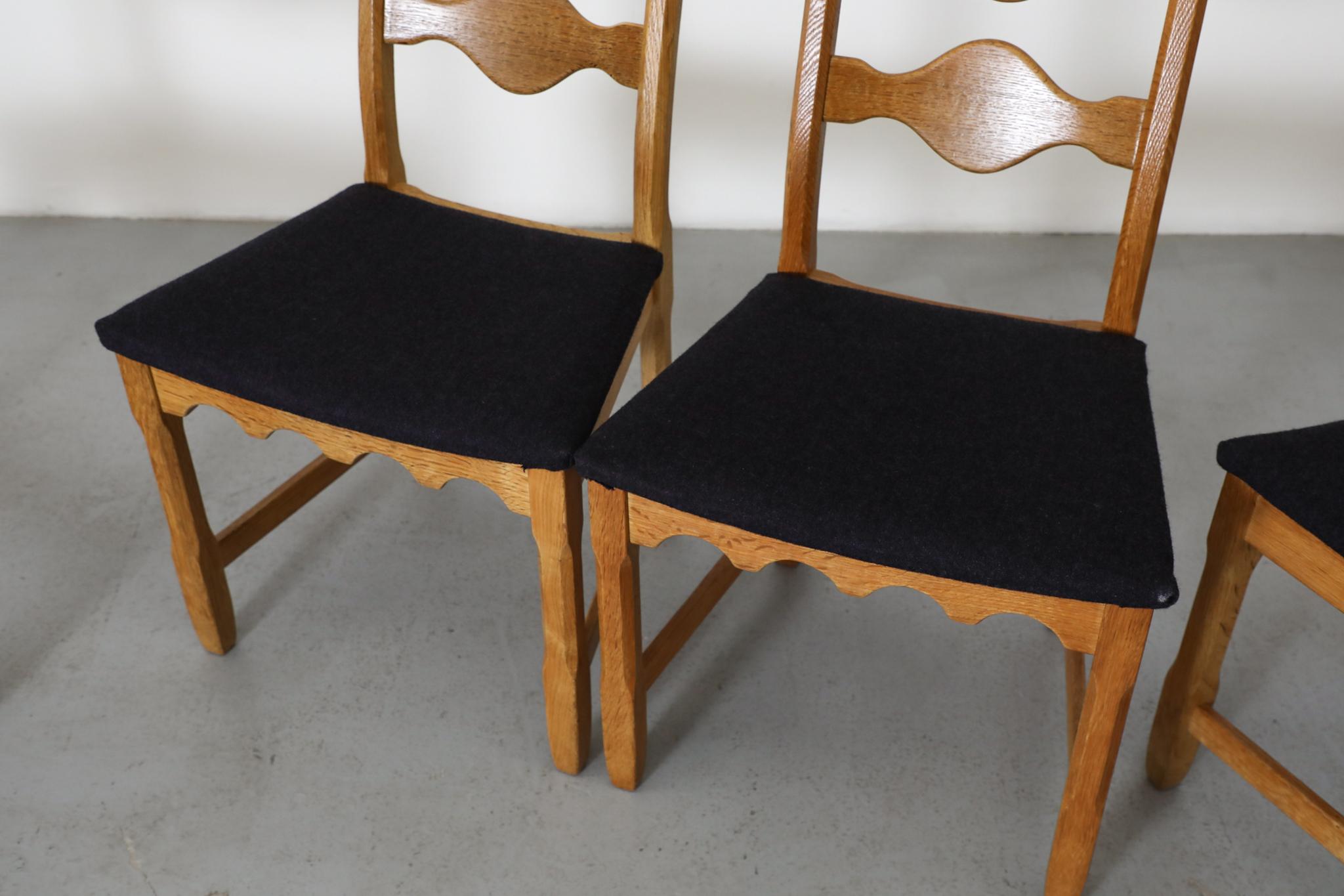 Set of 8 Brutalist Oak Decorative Back Dining Chairs by Henning Kjaernulf For Sale 4
