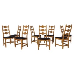 Set di 8 sedie da pranzo brutaliste con schienale decorativo in Oak di Henning Kjaernulf
