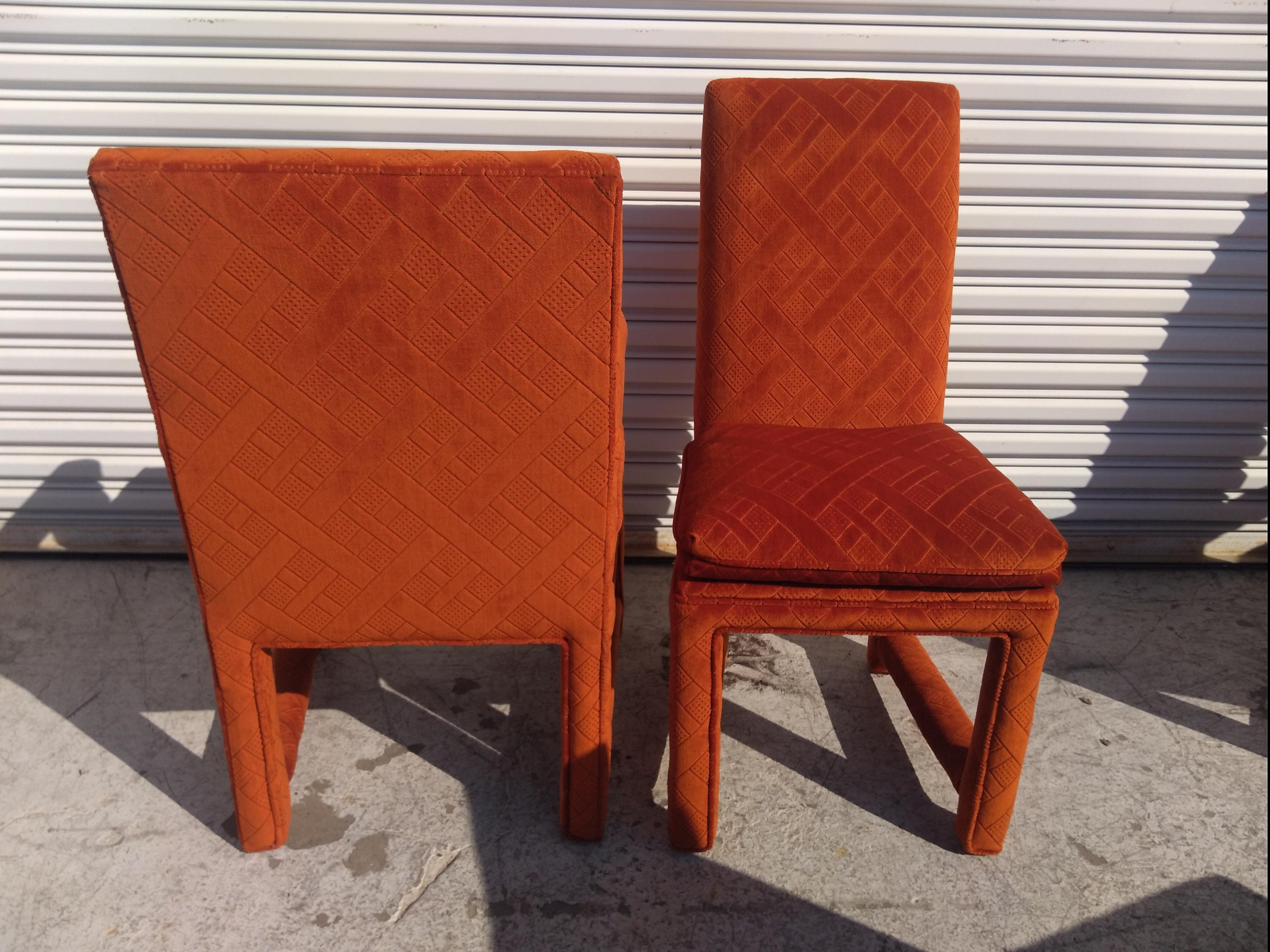 Set di 8 sedie da pranzo in stile Parsons arancione bruciato In condizioni buone in vendita a Pasadena, TX