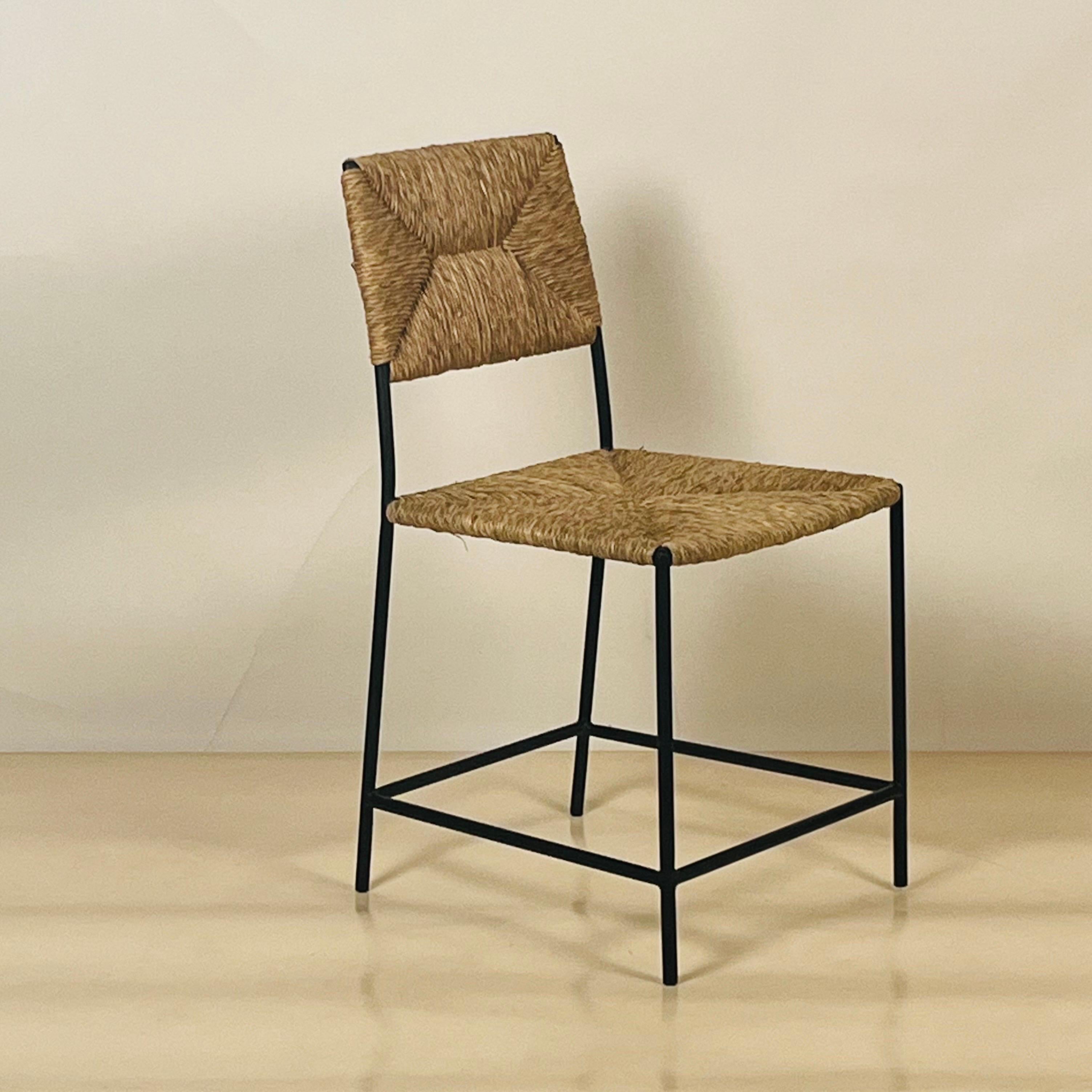 Ensemble de 8 chaises de salle à manger 'Campagne' par Design Frères Neuf - En vente à Los Angeles, CA
