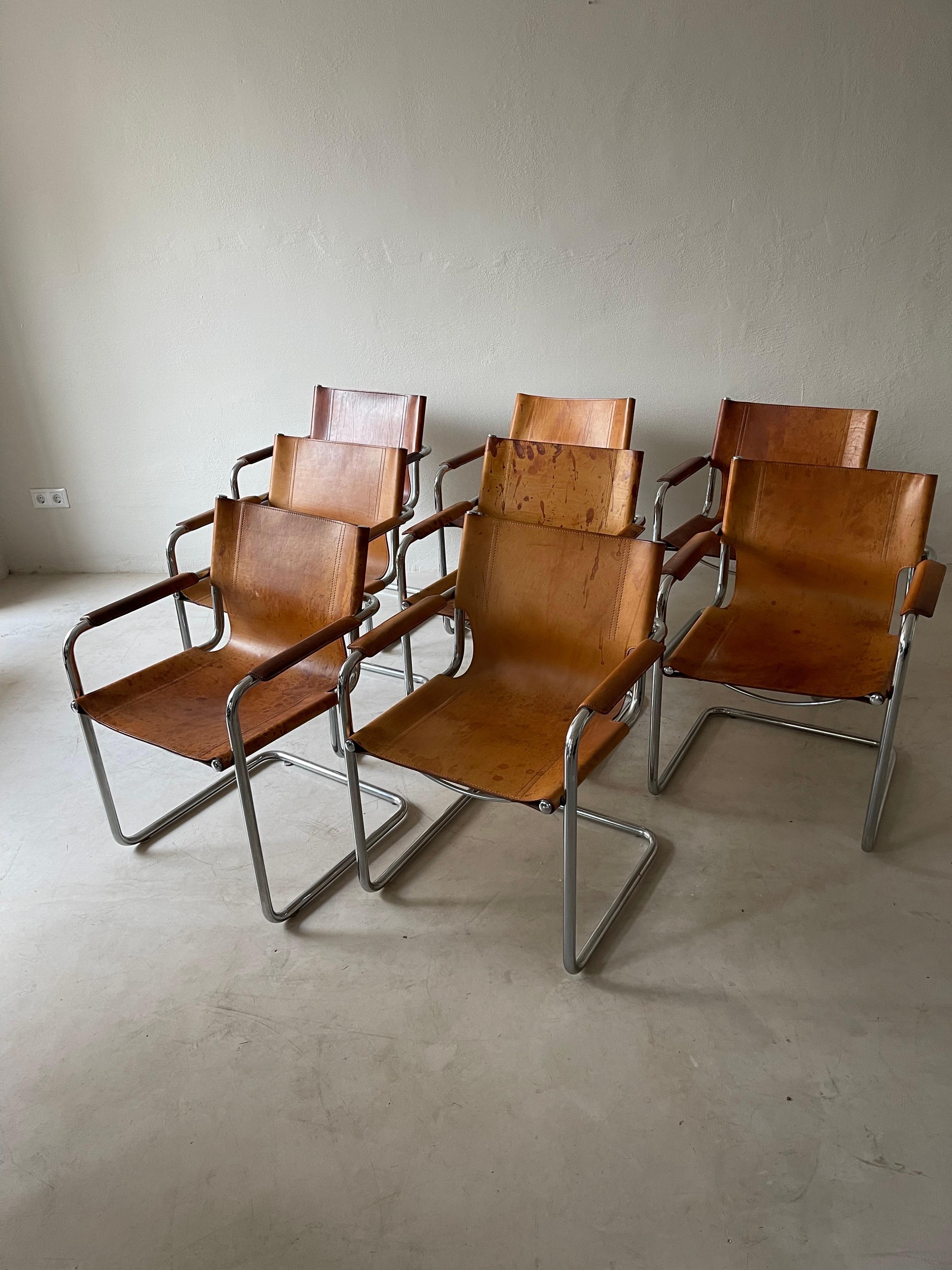 Mid-Century Modern Matteo Grassi, 8 Cantilever Armchairs in Patinated Cognac Leather, Italy 1970s