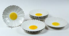 Set of 8 Ceramic Daisy Plates, Gien, France, circa 1950's