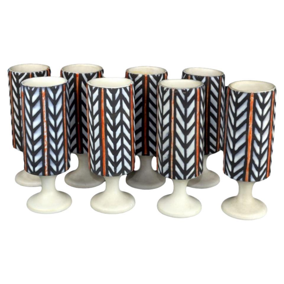 Roger Capron - Set of 8 Ceramic Mugs with Abstract Motif For Sale