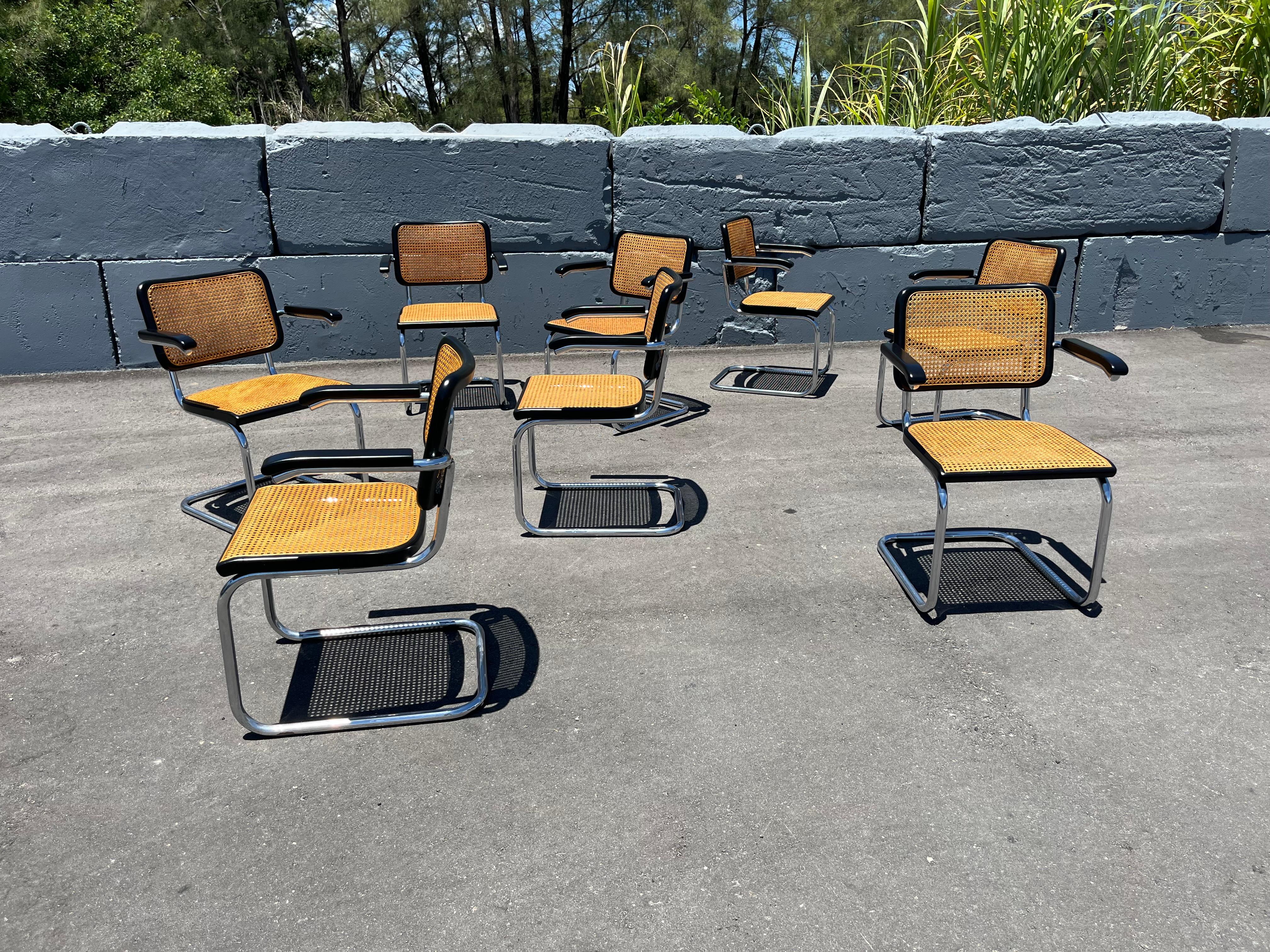 Satz von 8 Cesca B64 Rohrsesseln von Marcel Breuer für Thonet, Schwarz 1970er Jahre (Ende des 20. Jahrhunderts) im Angebot