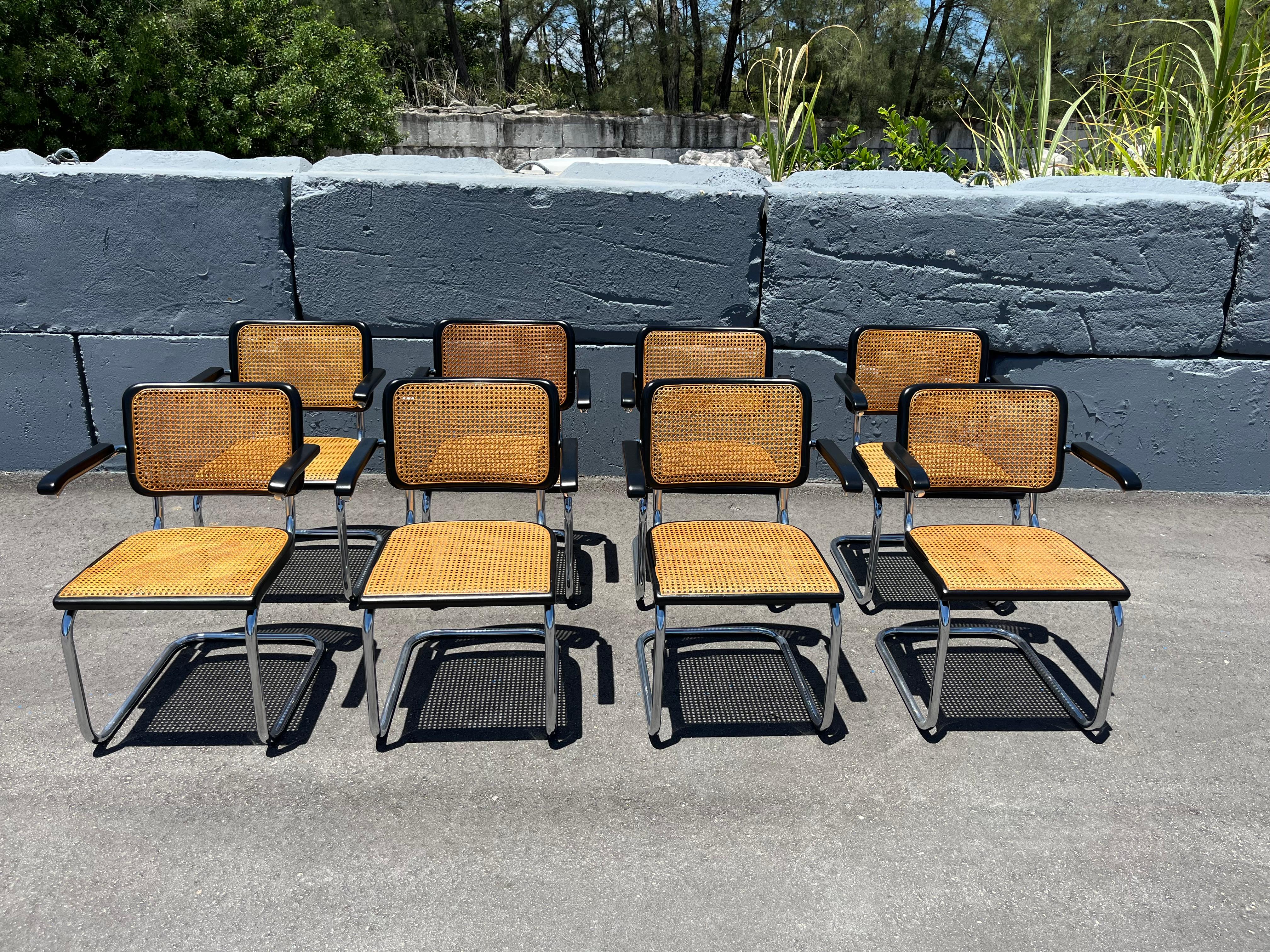 Satz von 8 Cesca B64 Rohrsesseln von Marcel Breuer für Thonet, Schwarz 1970er Jahre (Stahl) im Angebot