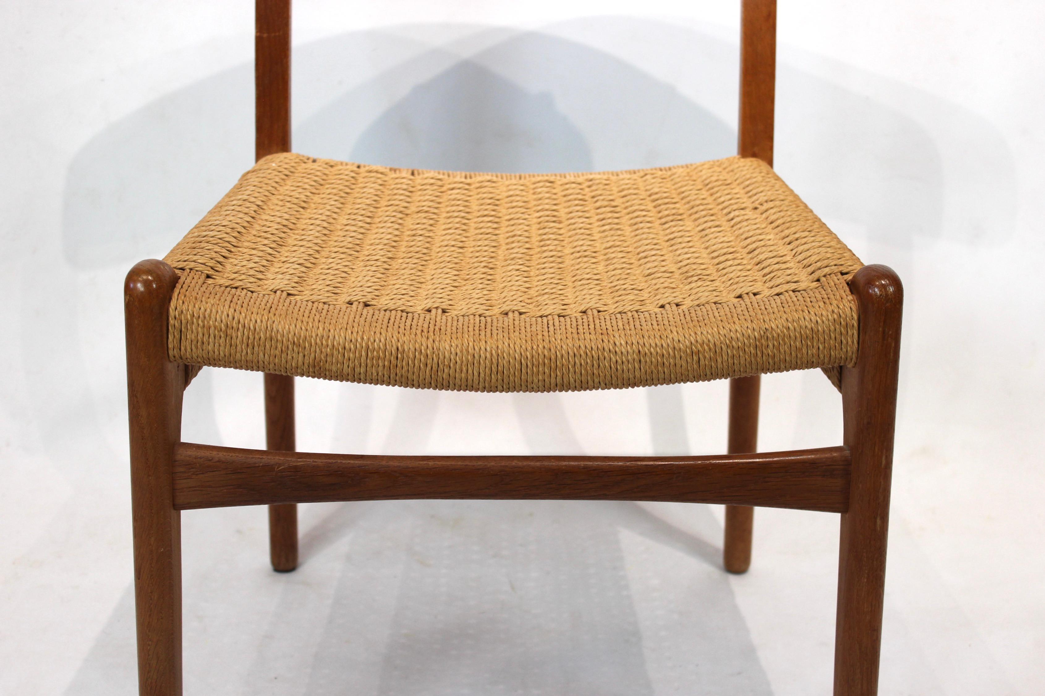 Scandinavian Modern Set of 8 CH23 dining chairs by Hans Wegner and Carl Hansen & Son, 1950s