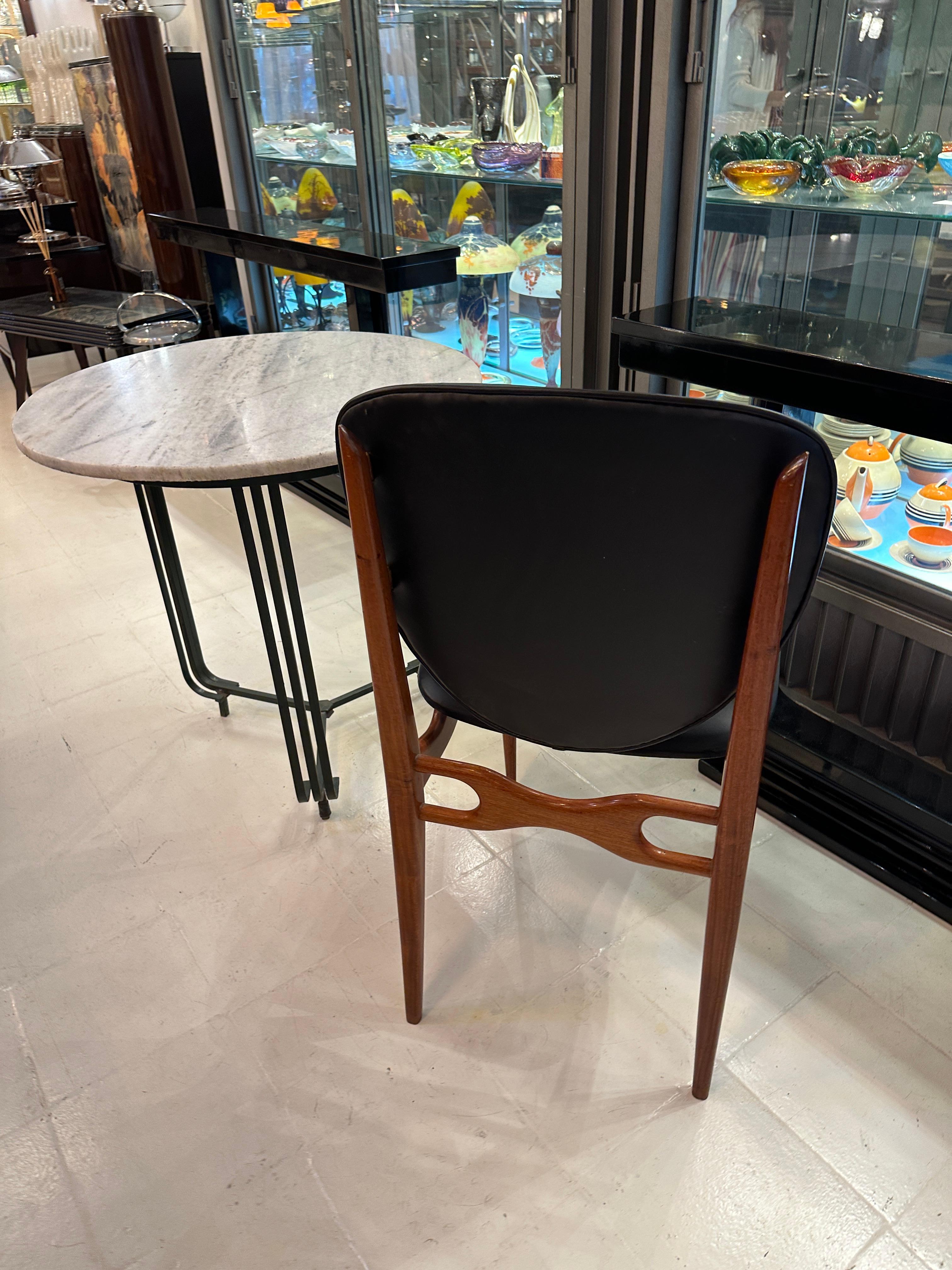Set of 8 Chairs 50° in Leather and Wood, Danish For Sale 7